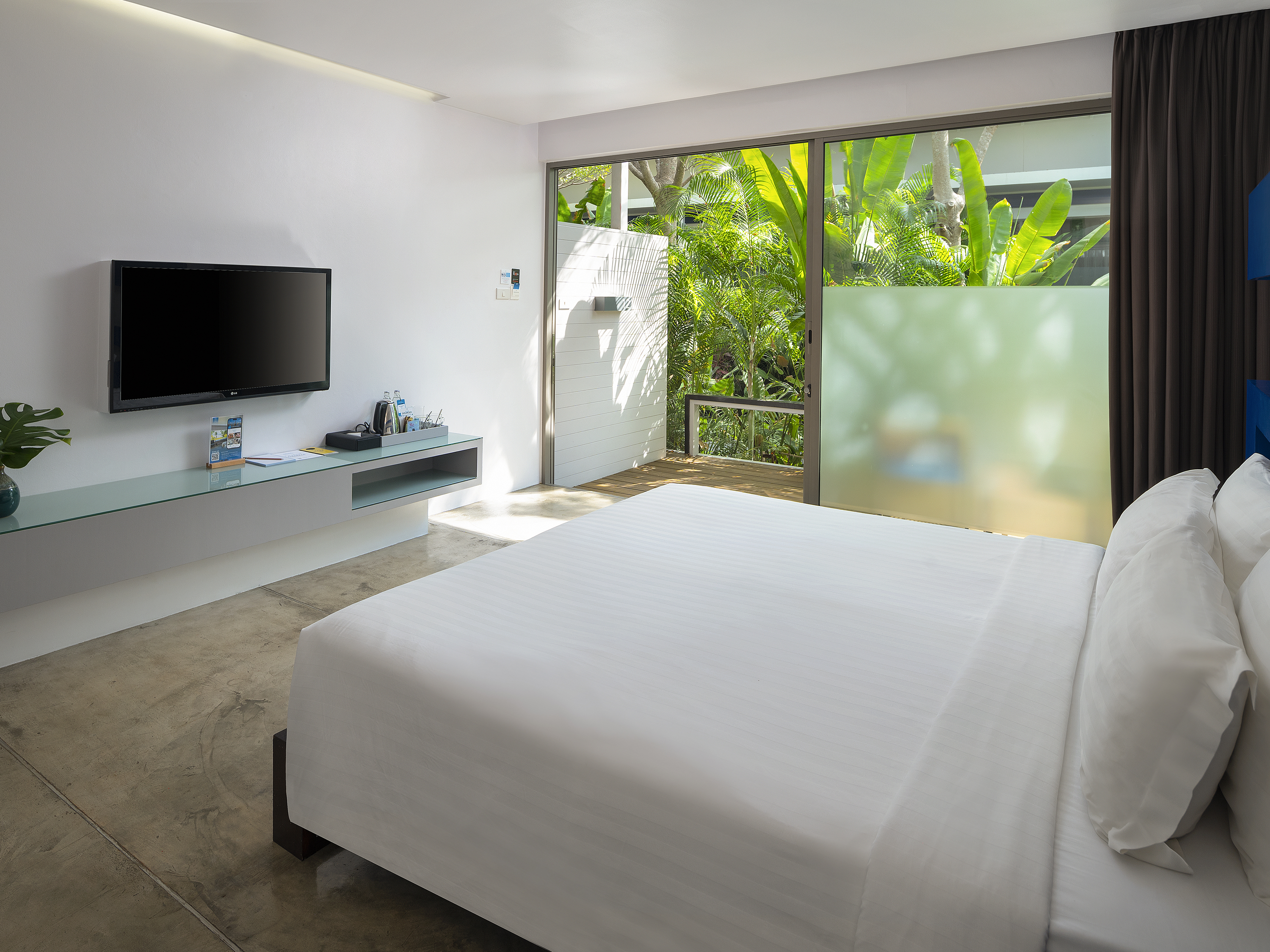 Double or Twin Deluxe