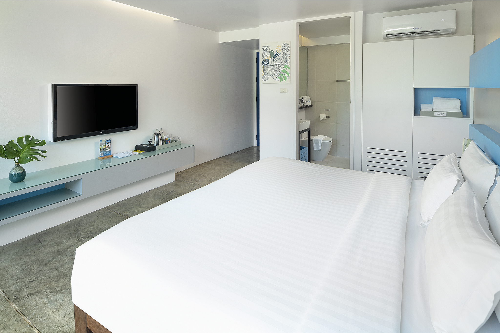 Double or Twin Superior