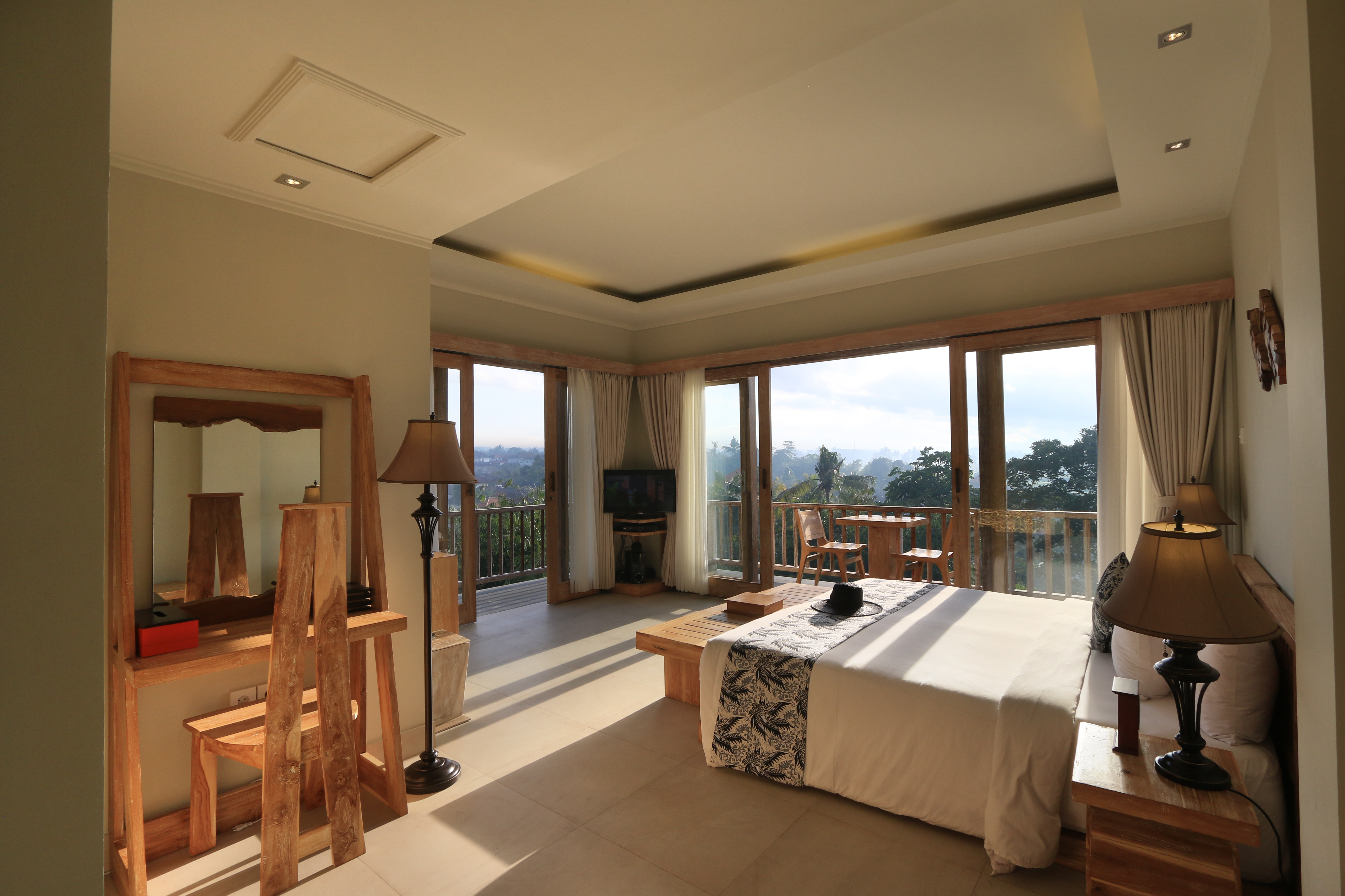 Junior Suite with Balcony