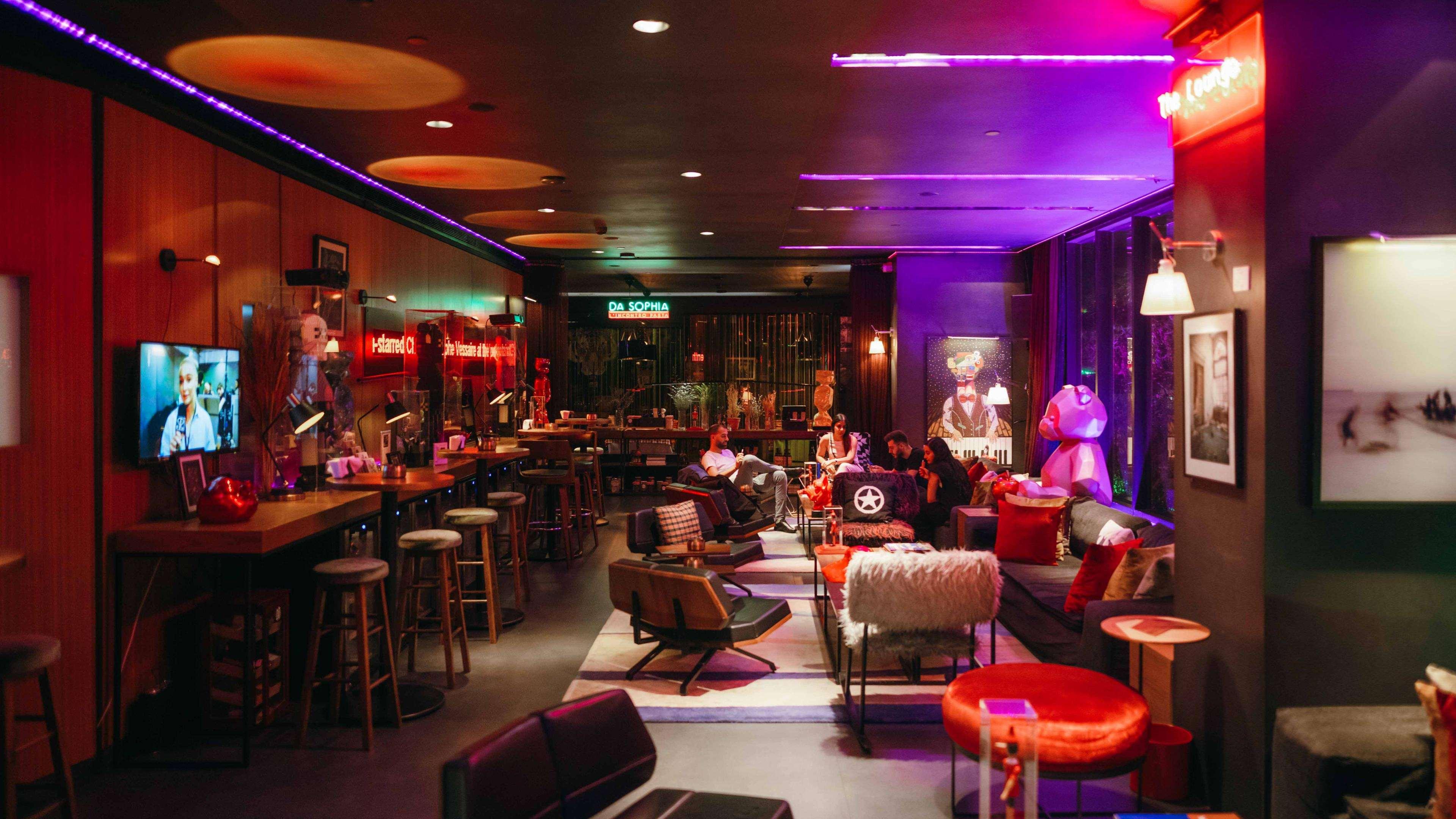 Bar