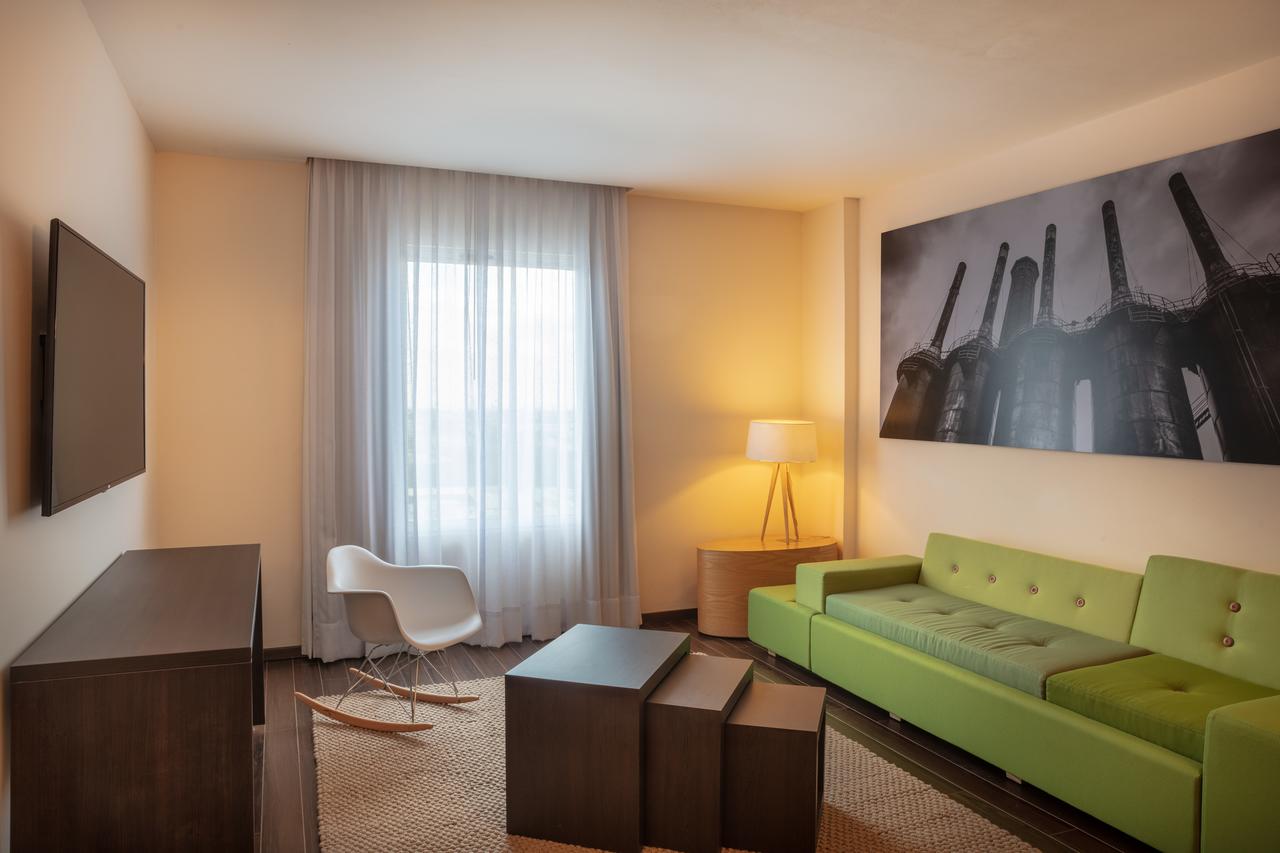 Junior Suite King Size Bed