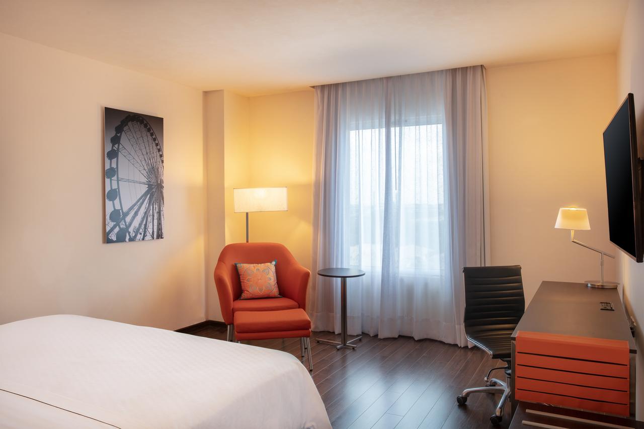 Room Superior King Bed