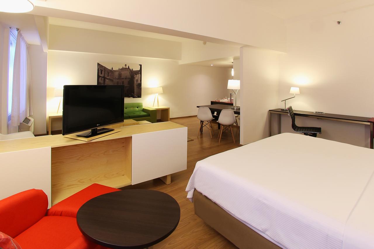 Junior Suite King Size Bed