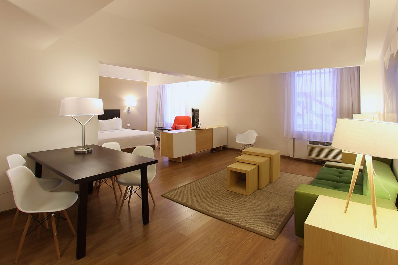 Junior Suite King Size Bed