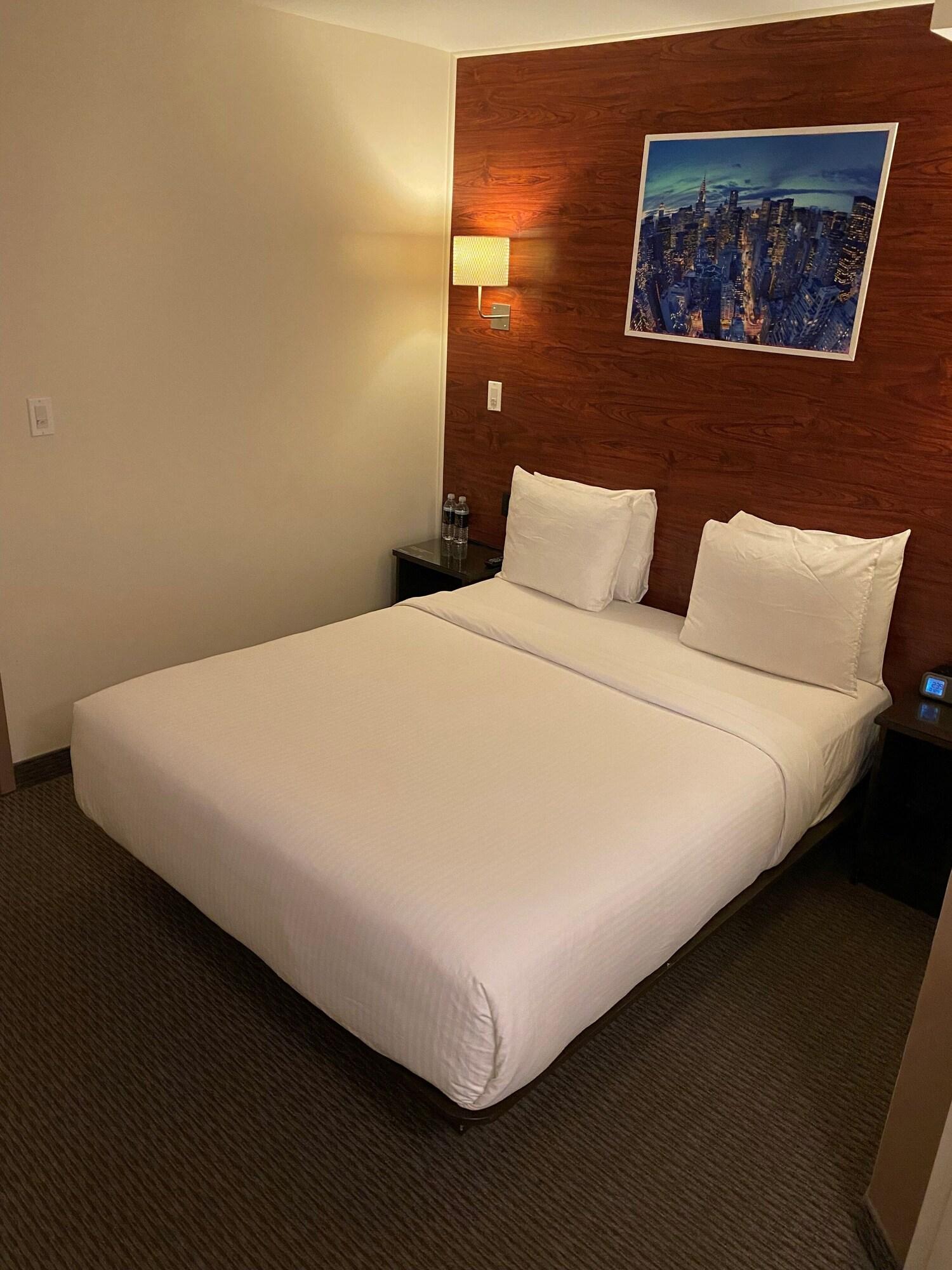 Double Queen Size Bed