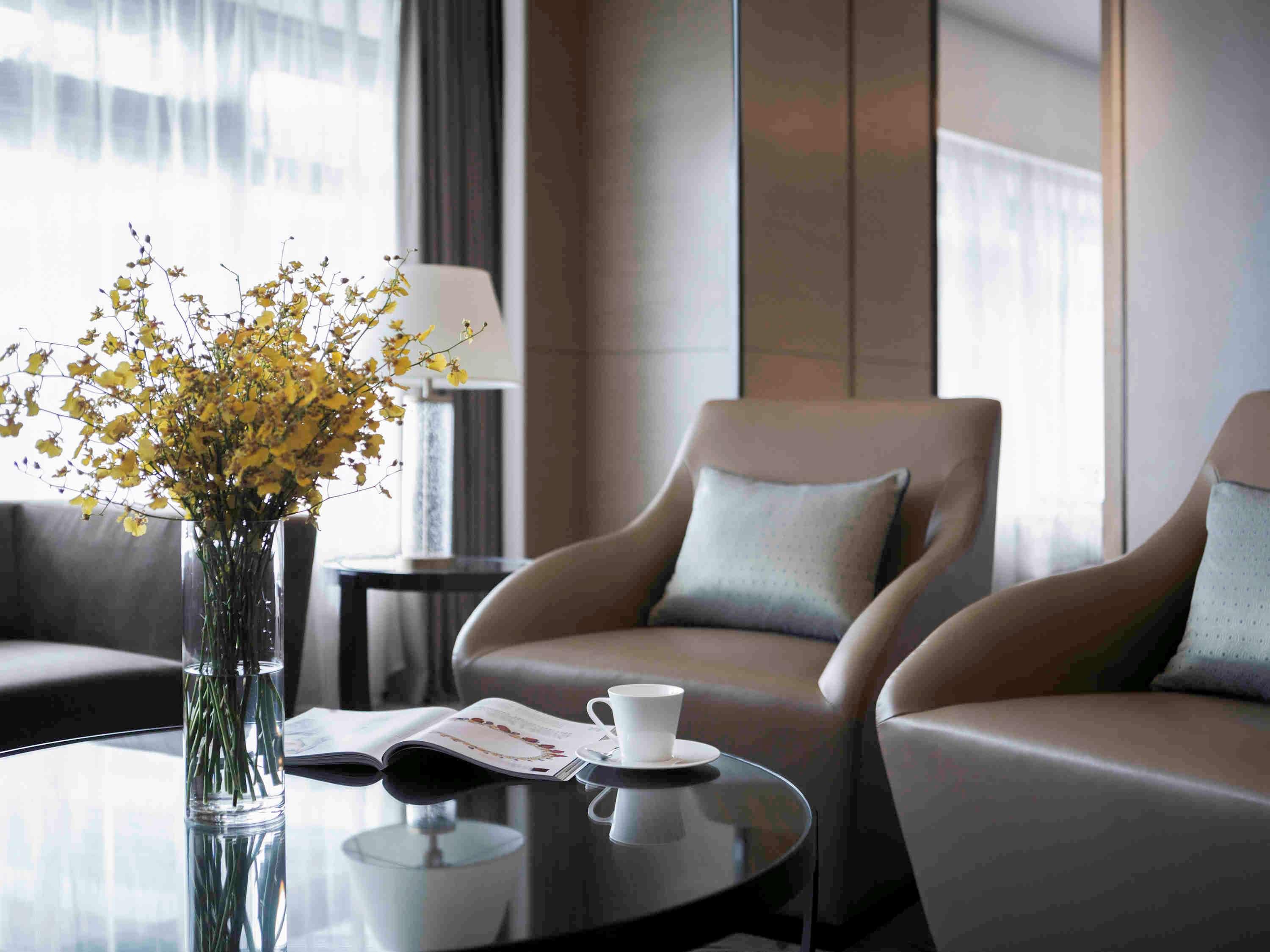 Suite Superior City View