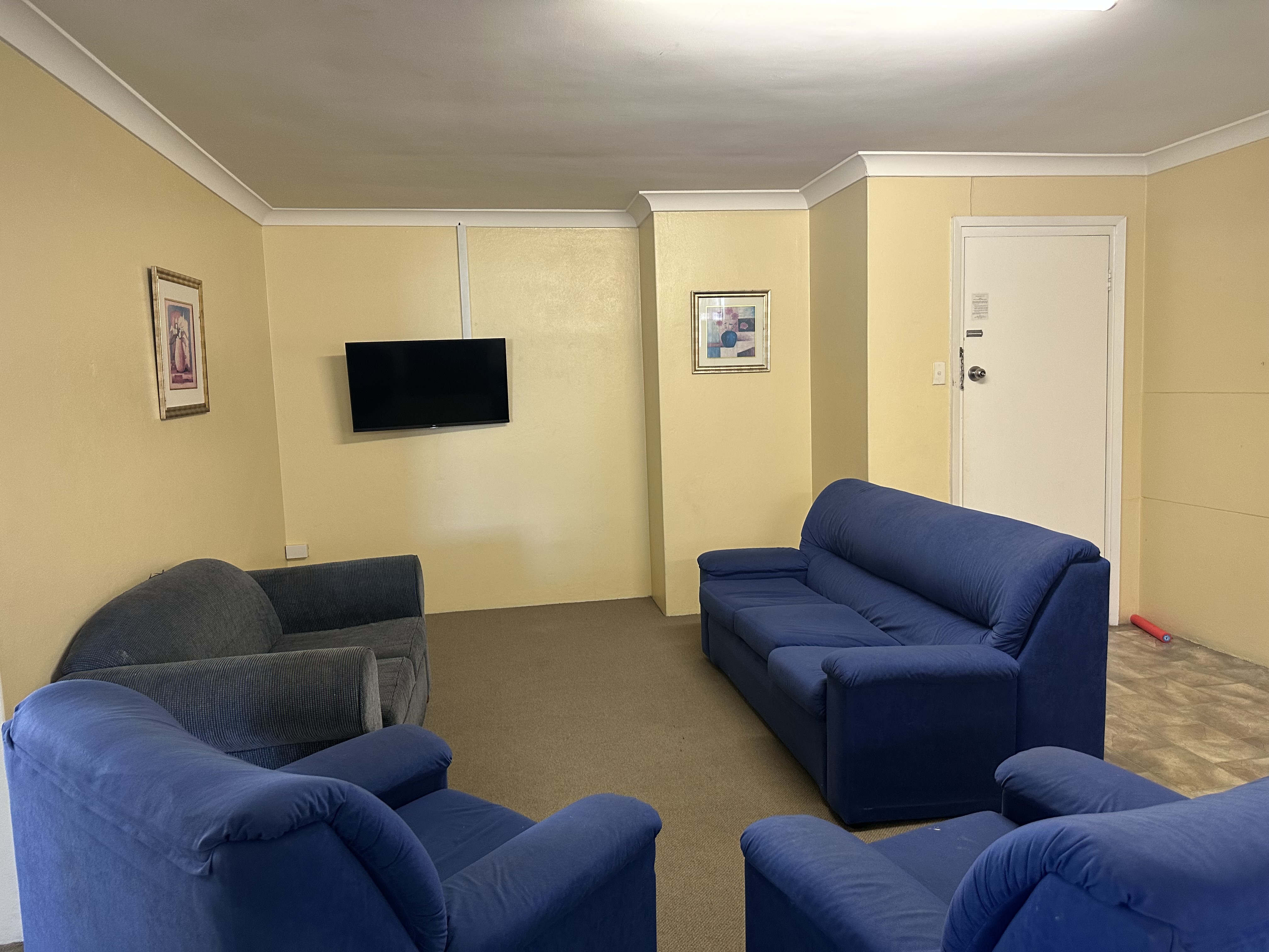 Apartment Two Queen Beds