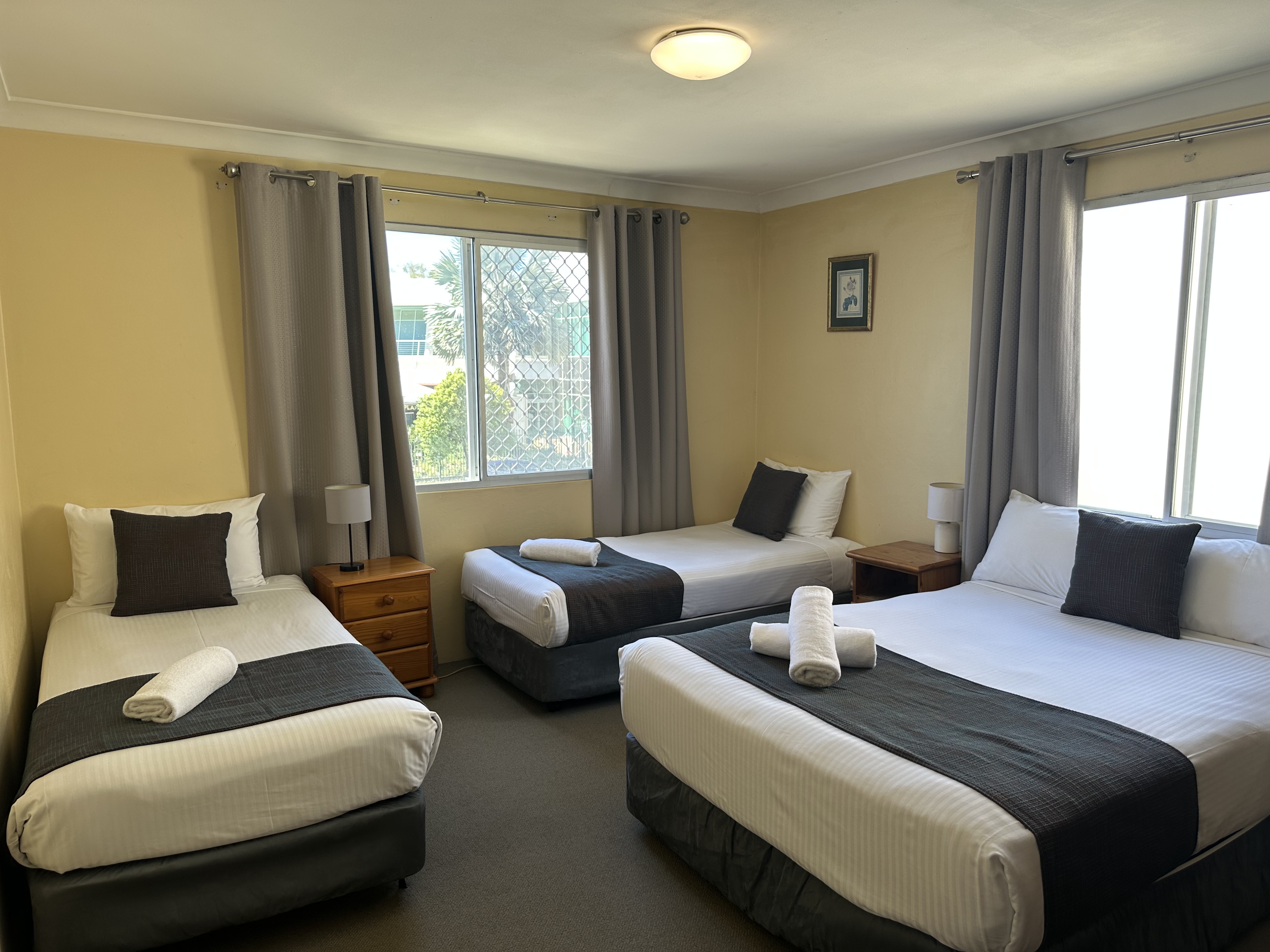 Apartment Two Queen Beds