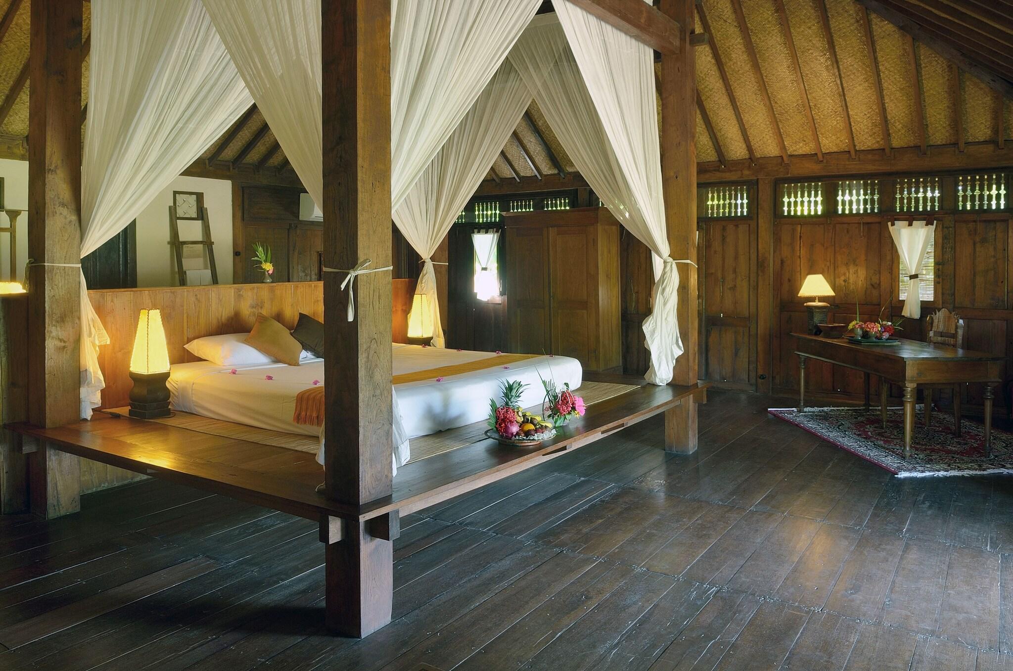 Villa Sea View King Bed