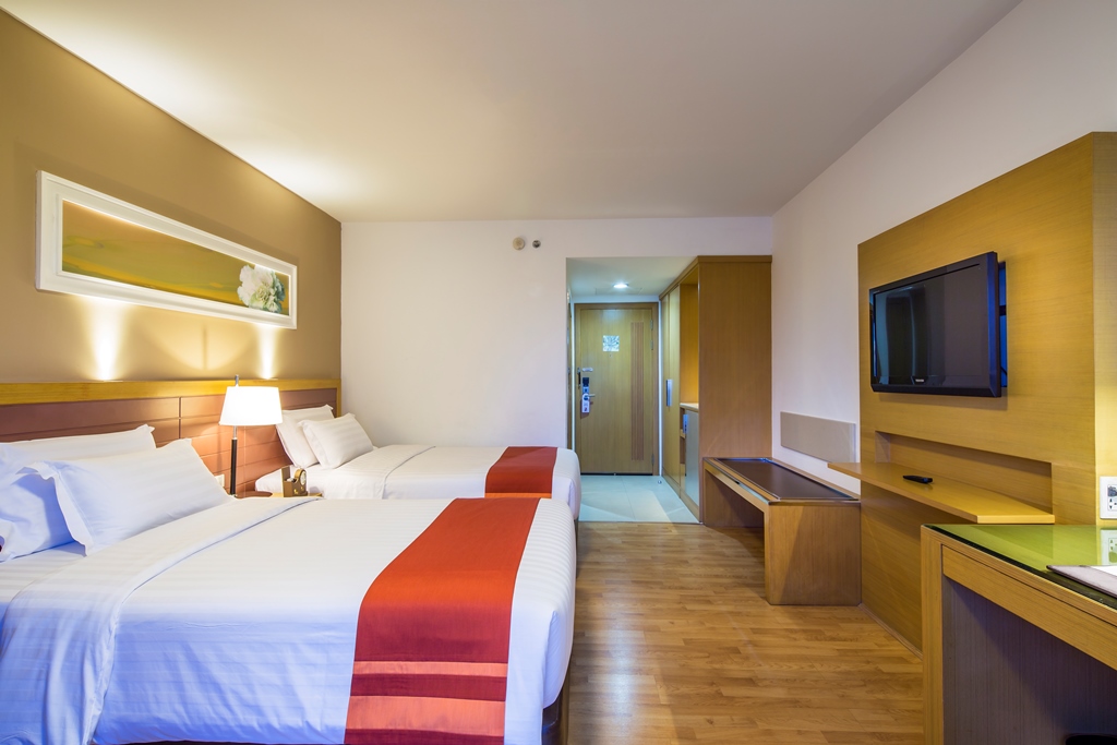 Double or Twin Deluxe