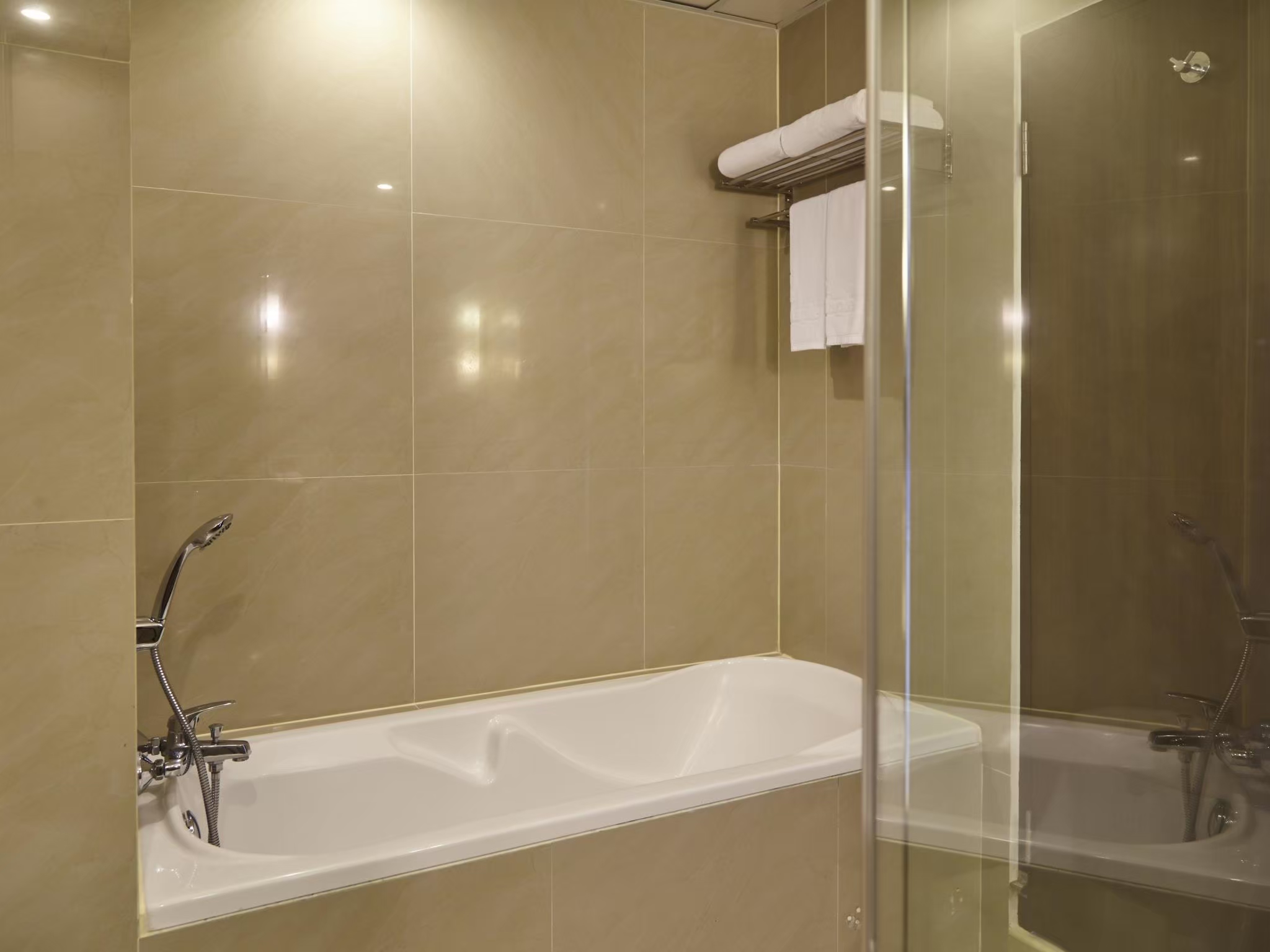 Double or Twin Deluxe