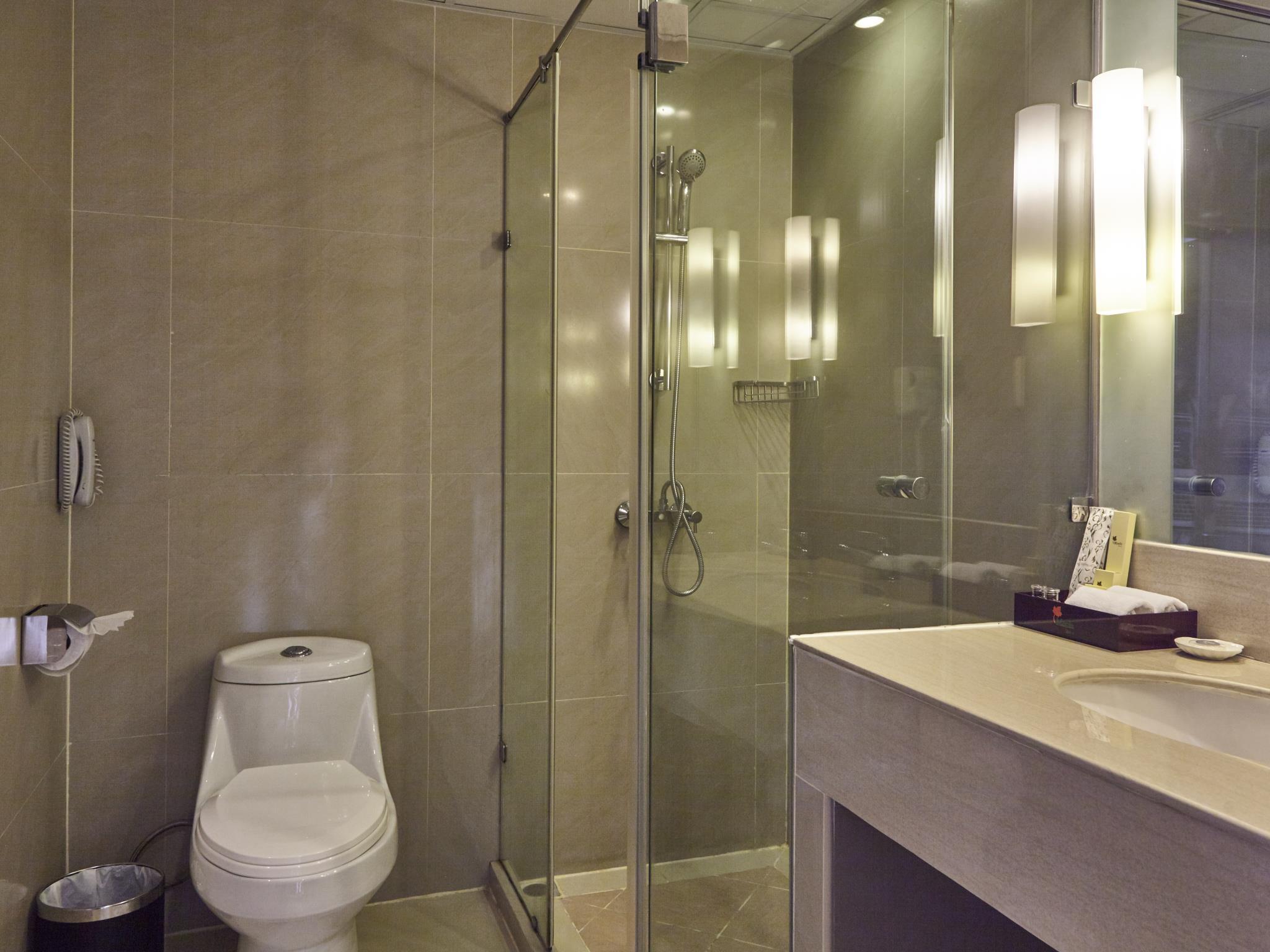 Double or Twin Deluxe