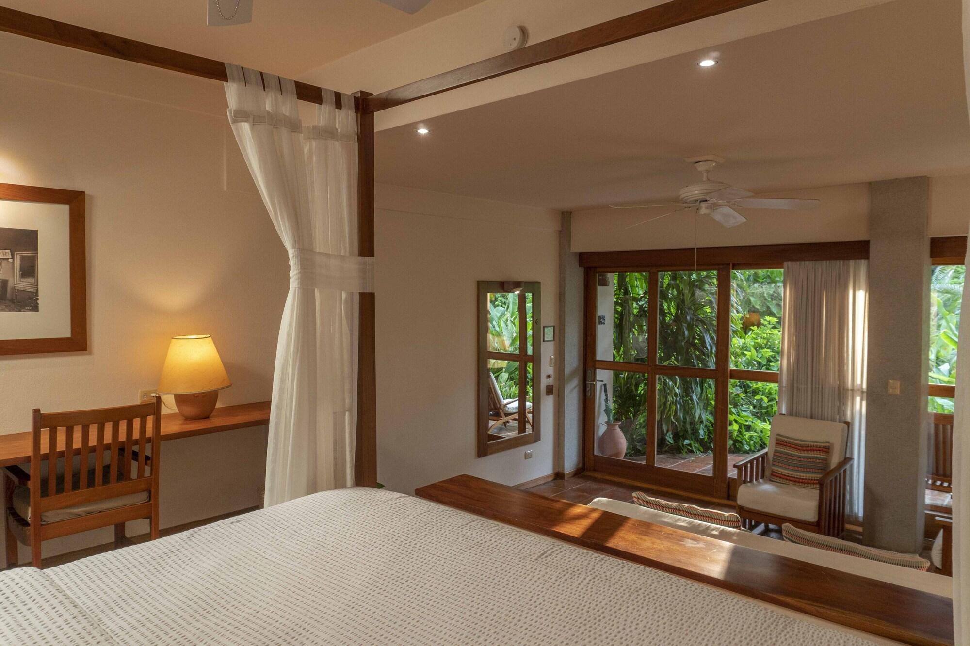 Double Superior King Bed