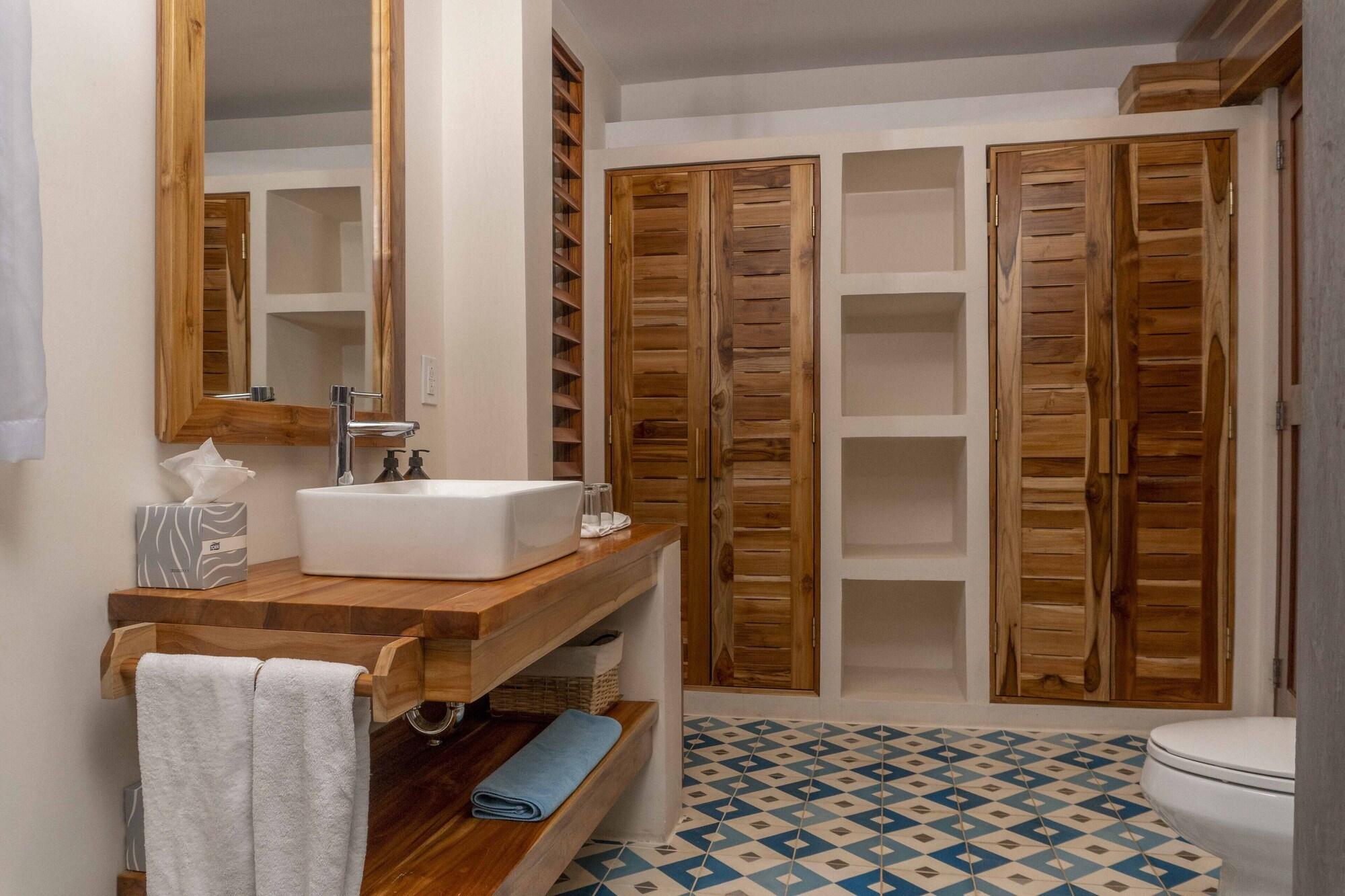 Double Superior King Bed