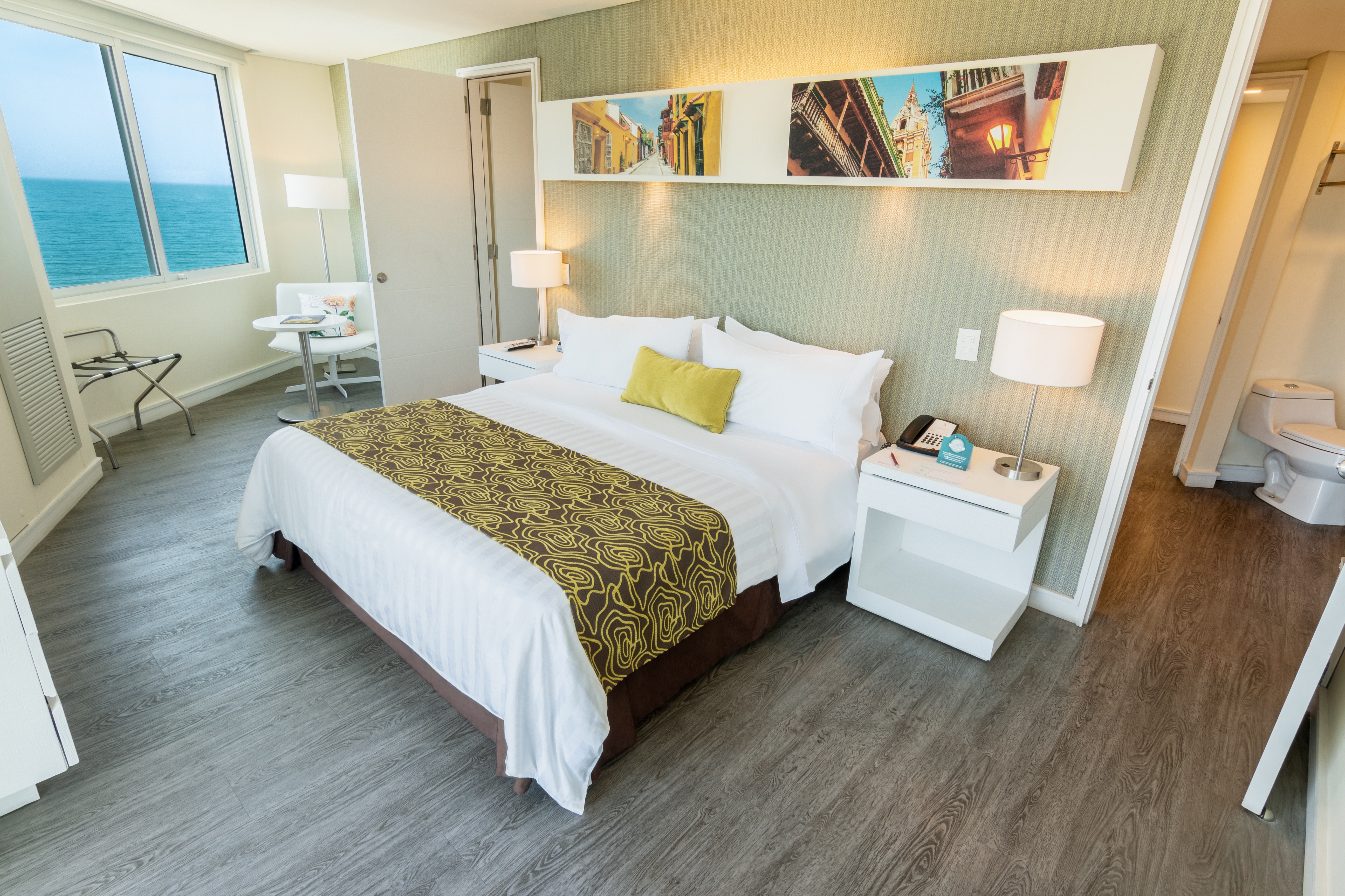 Junior Suite King Size Bed