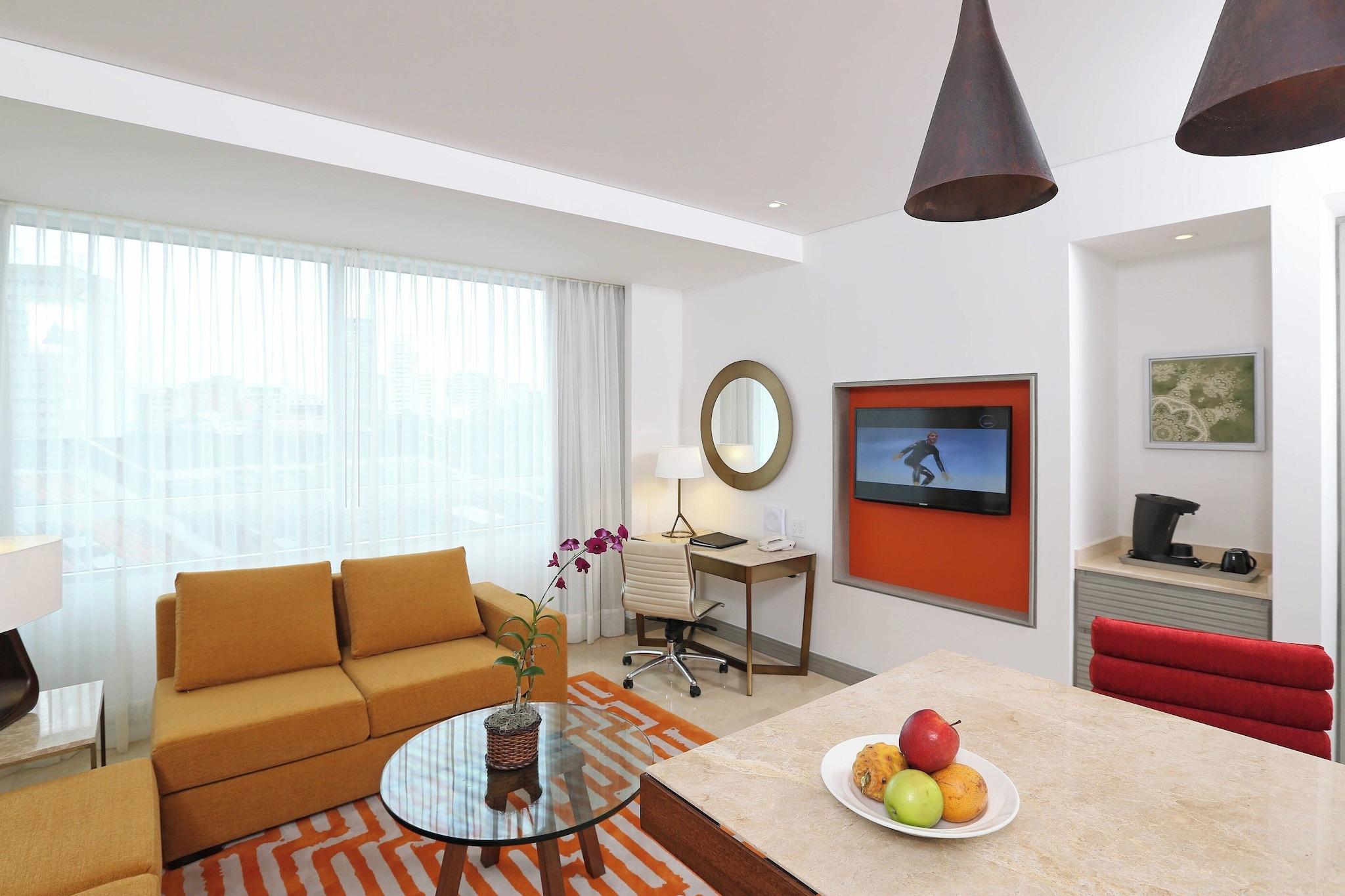 Suite King Bed Non Smoking