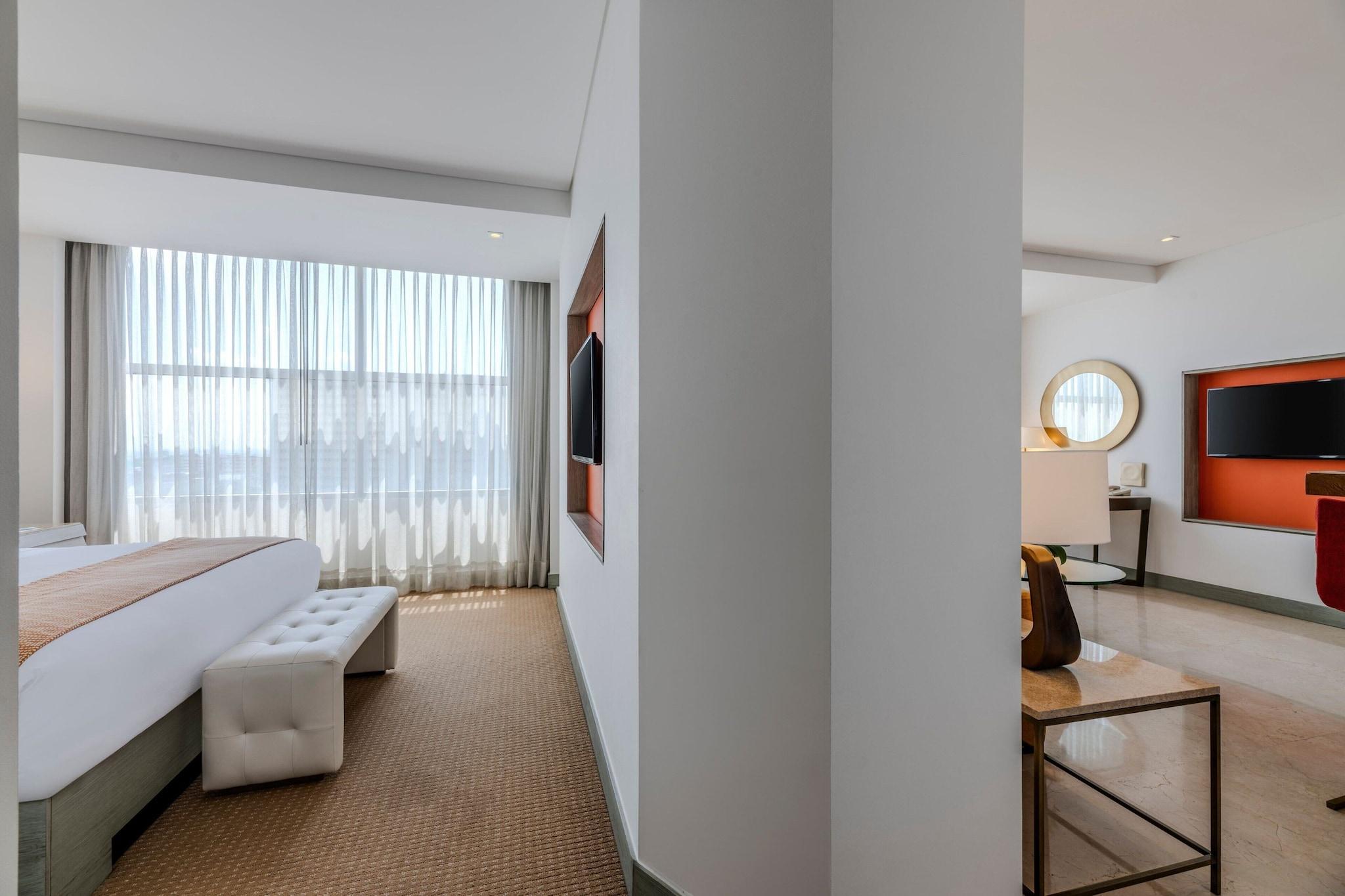 Studio King Bed Non Smoking