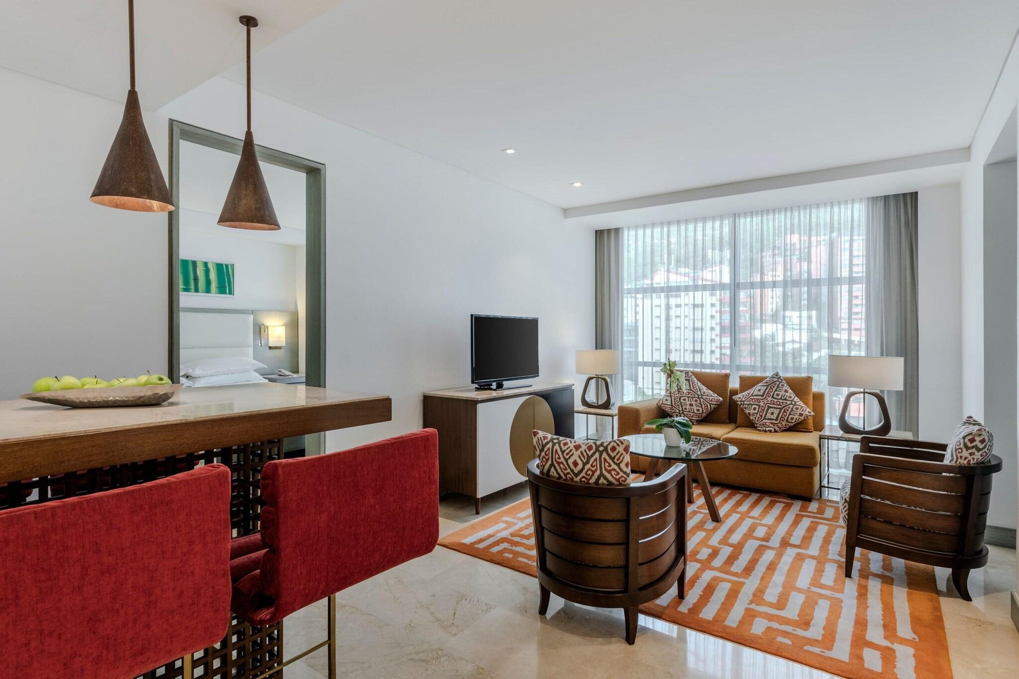 Suite King Bed Non Smoking