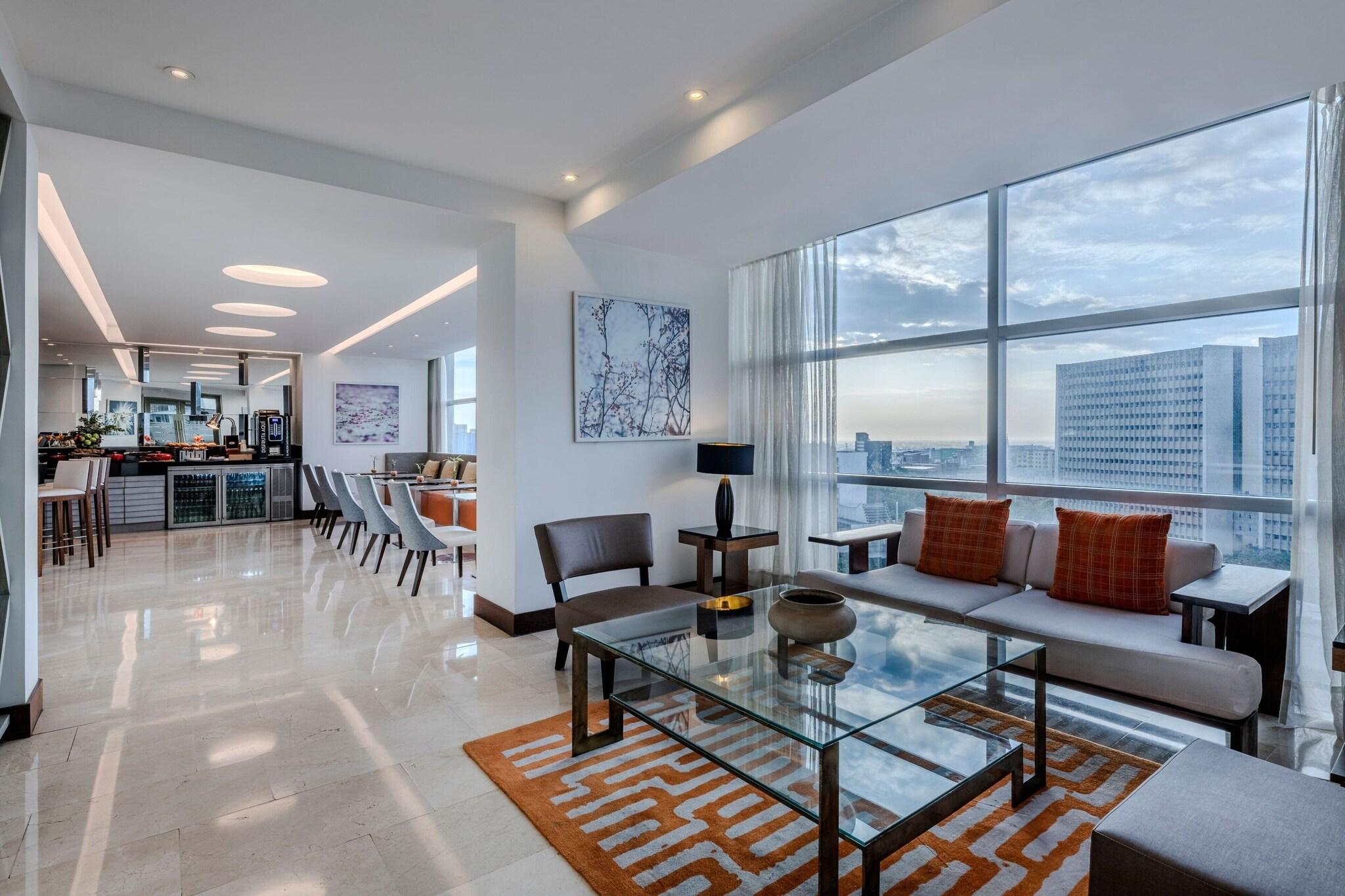 Double Two Double Beds Non Smoking