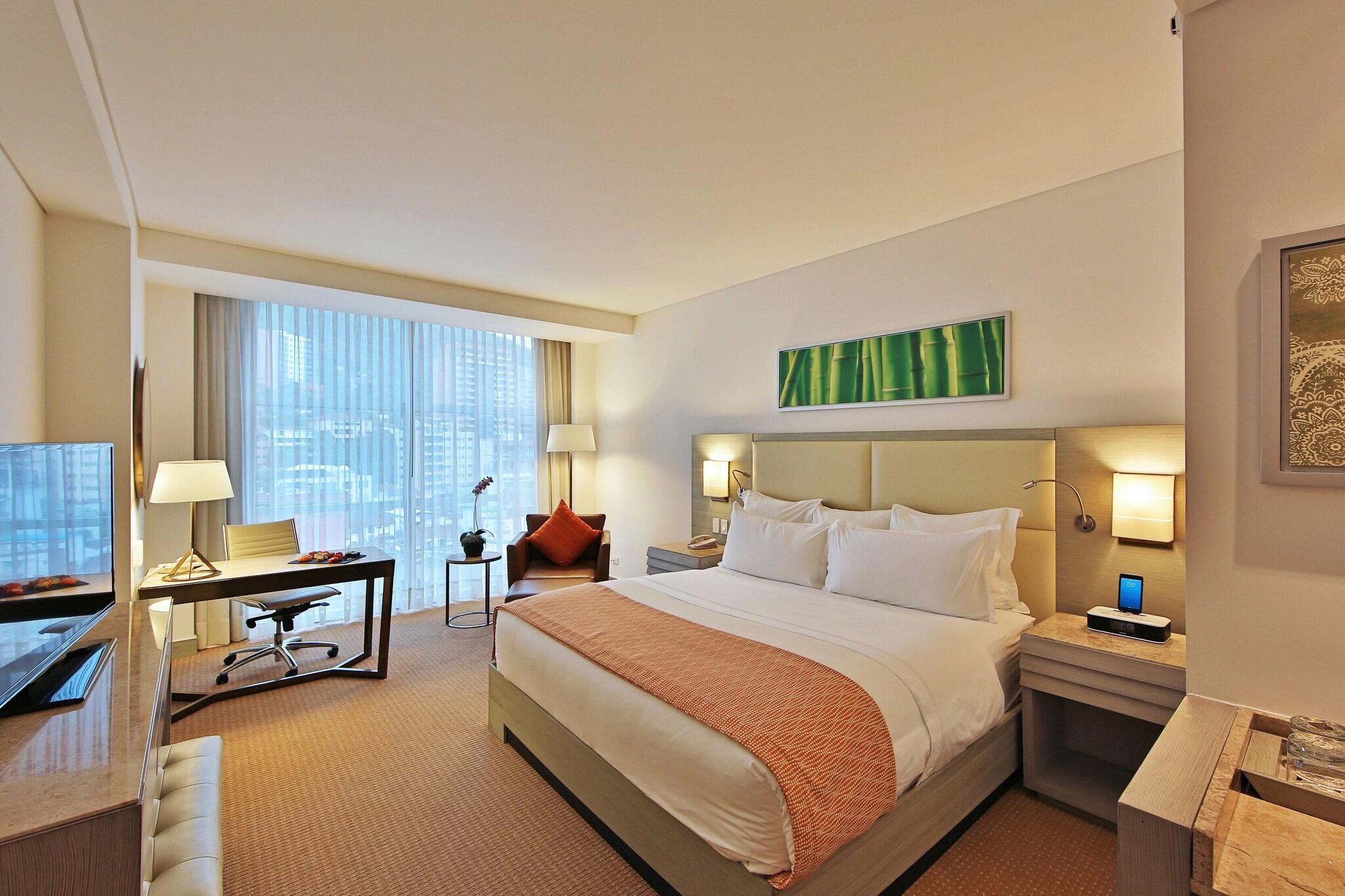 Double King Bed Non Smoking