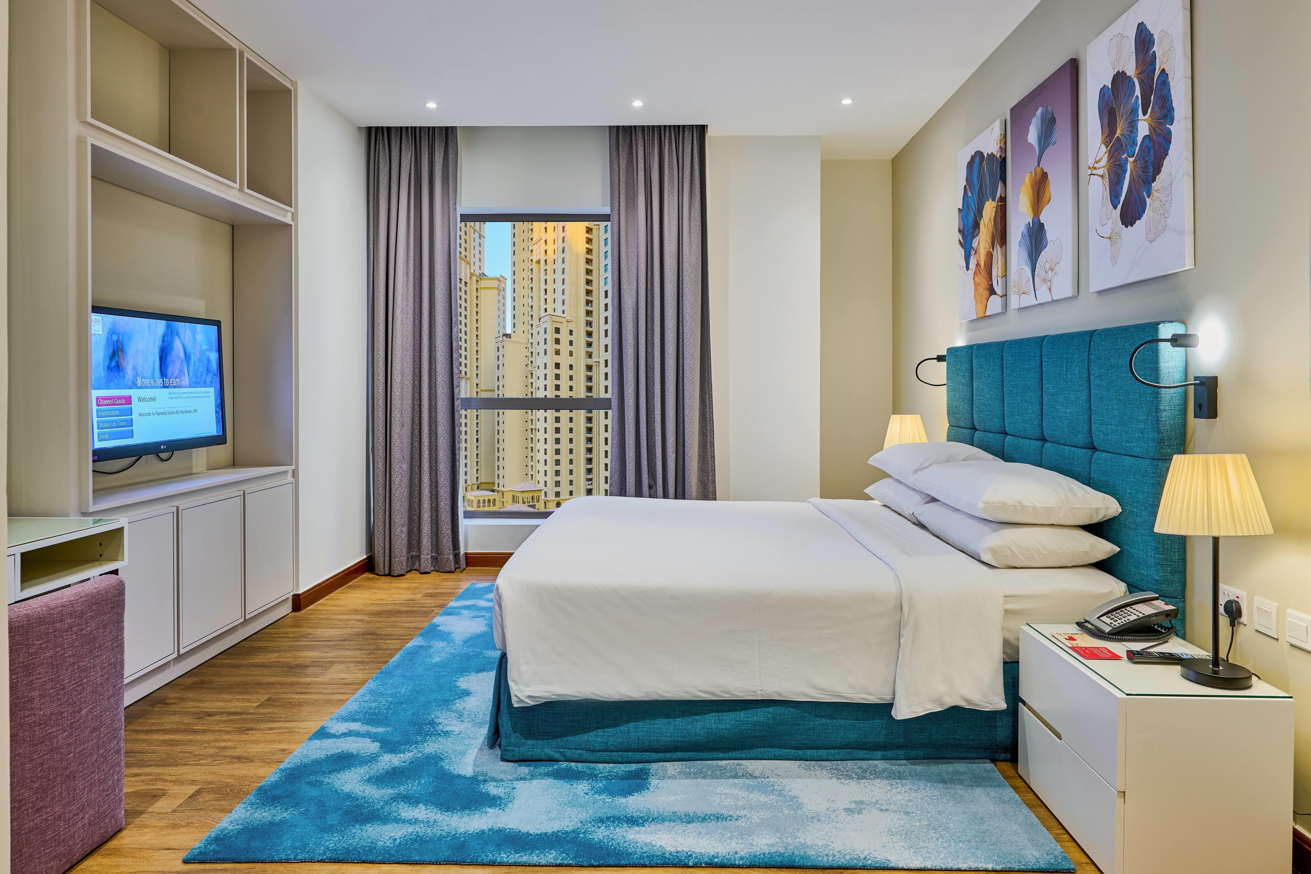 Suite City View