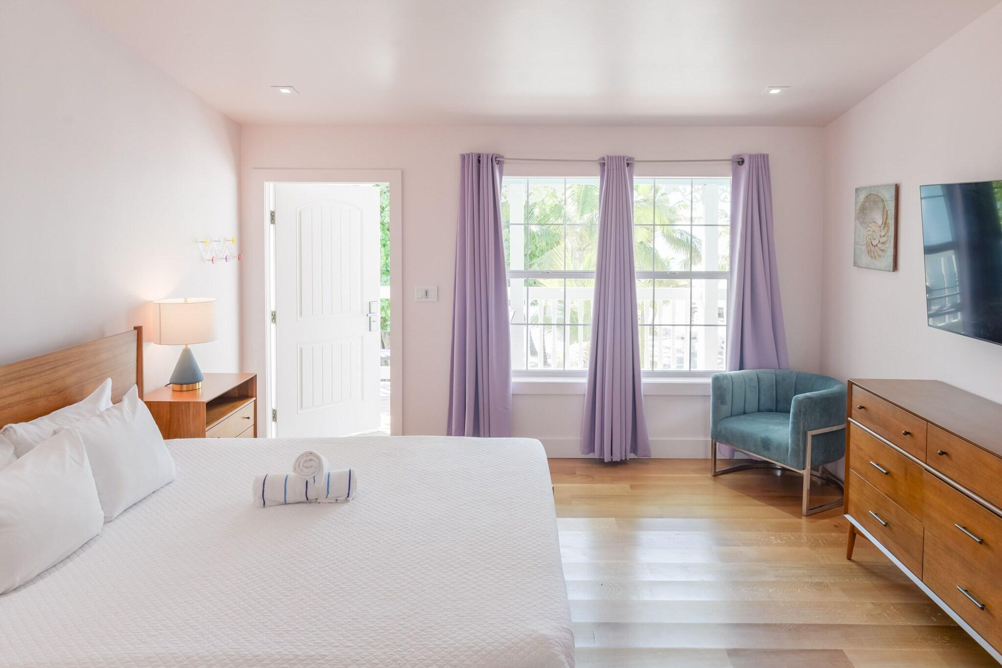 Double Deluxe King Bed