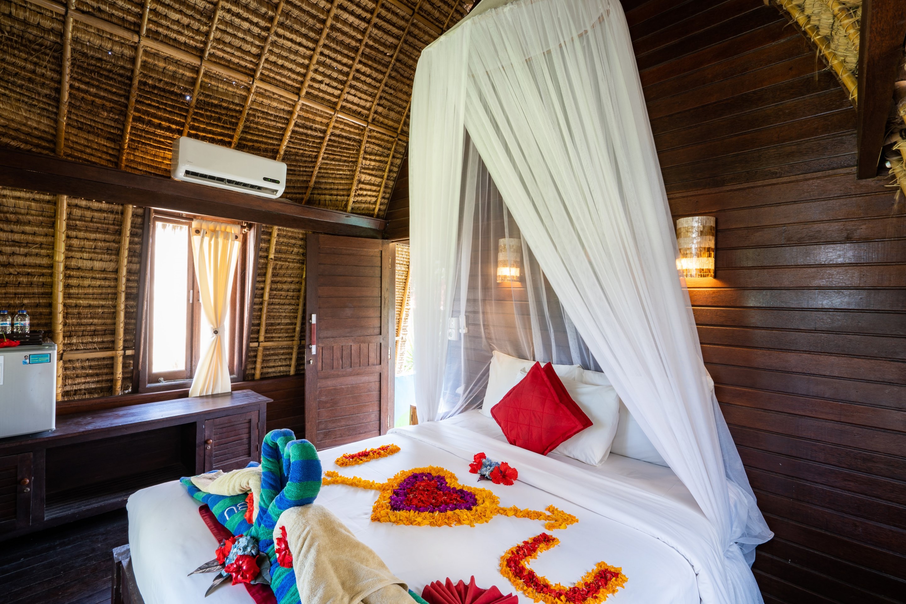 Bungalow Garden View