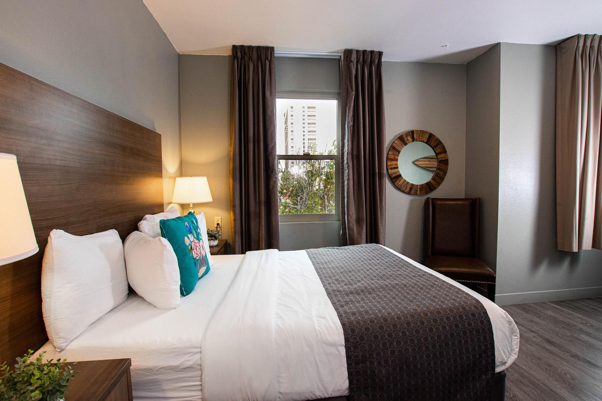 Double Queen Size Bed