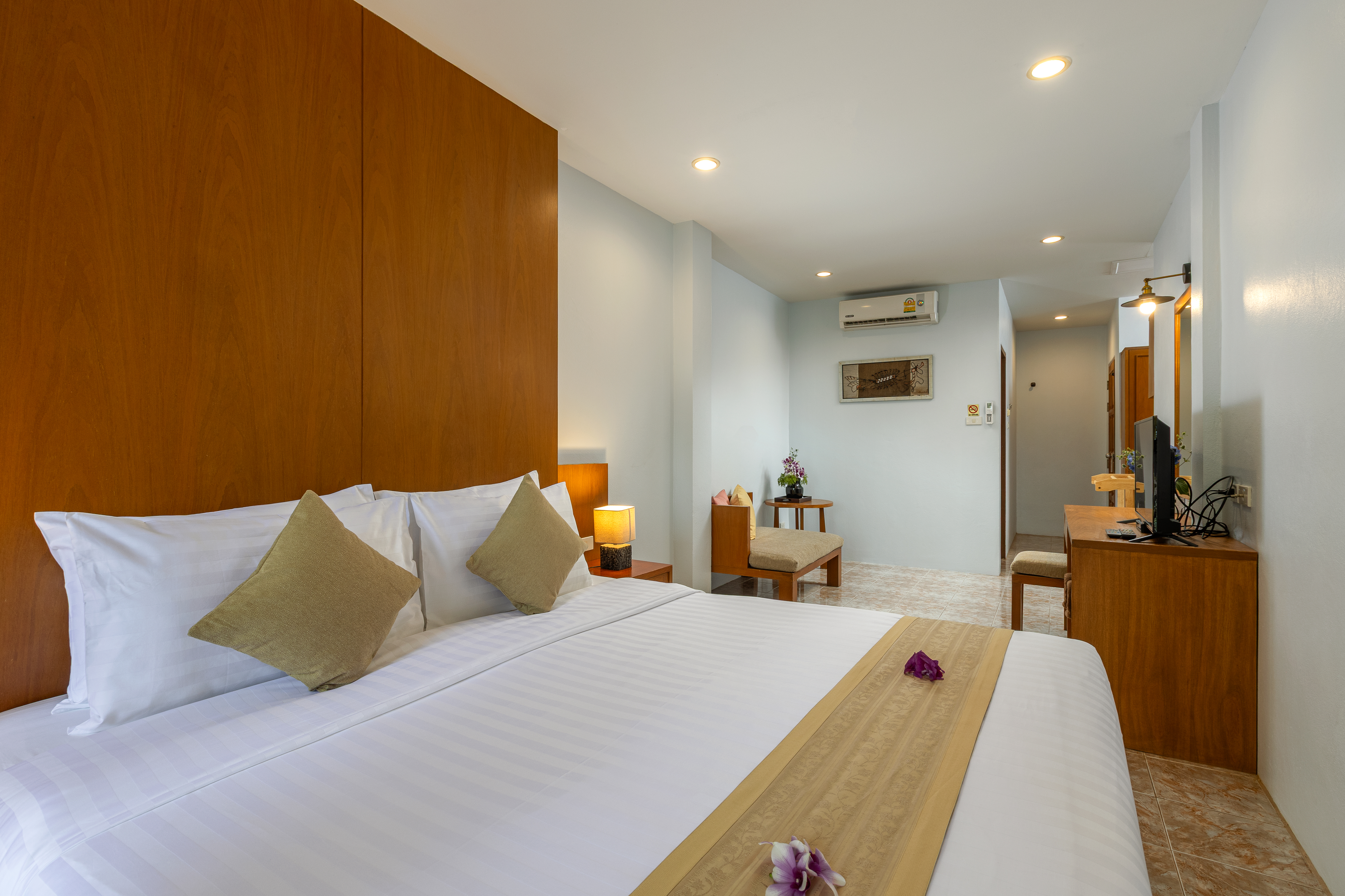 Studio Sea View Pool View