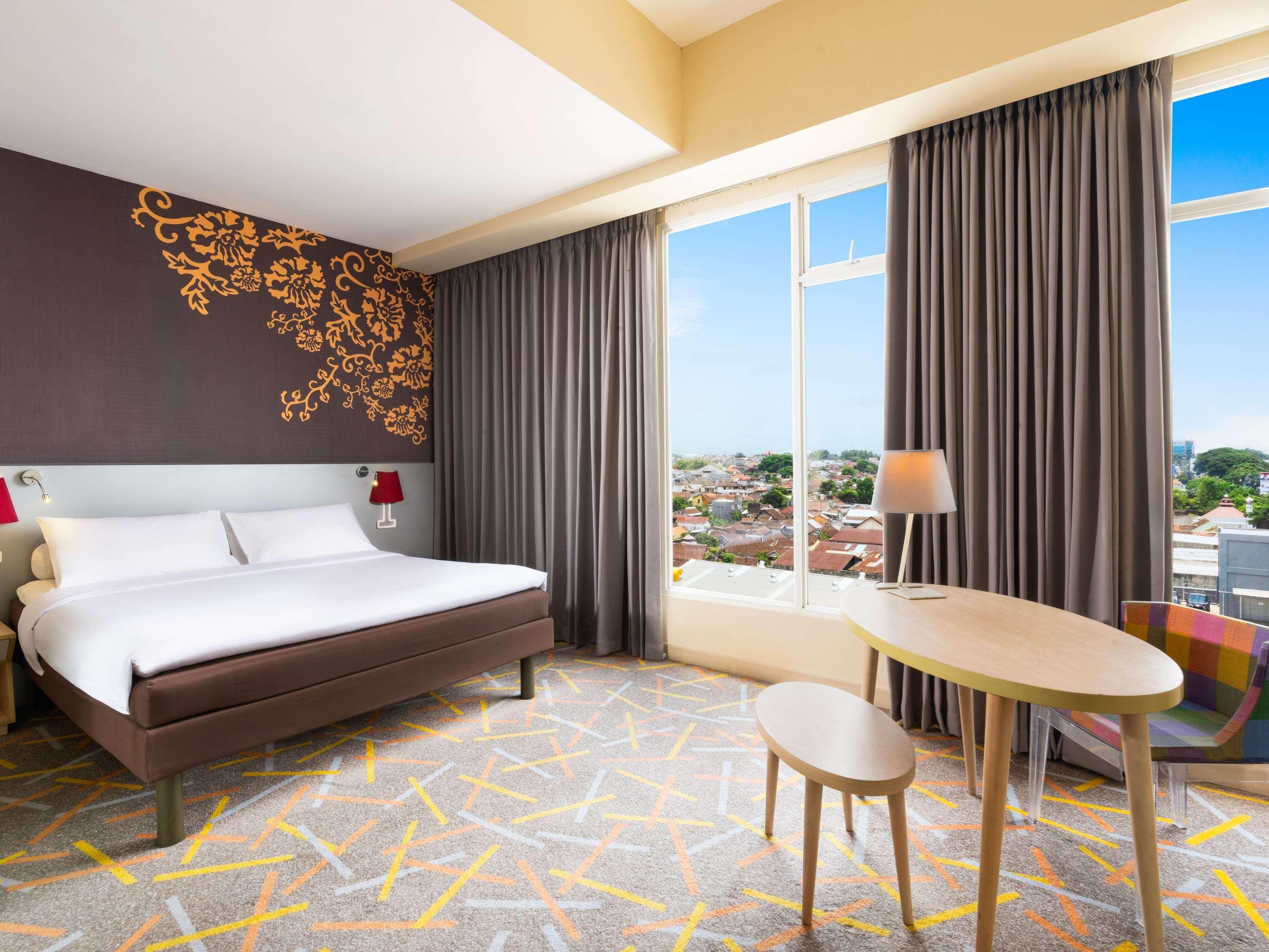 Family Room King Size Bed