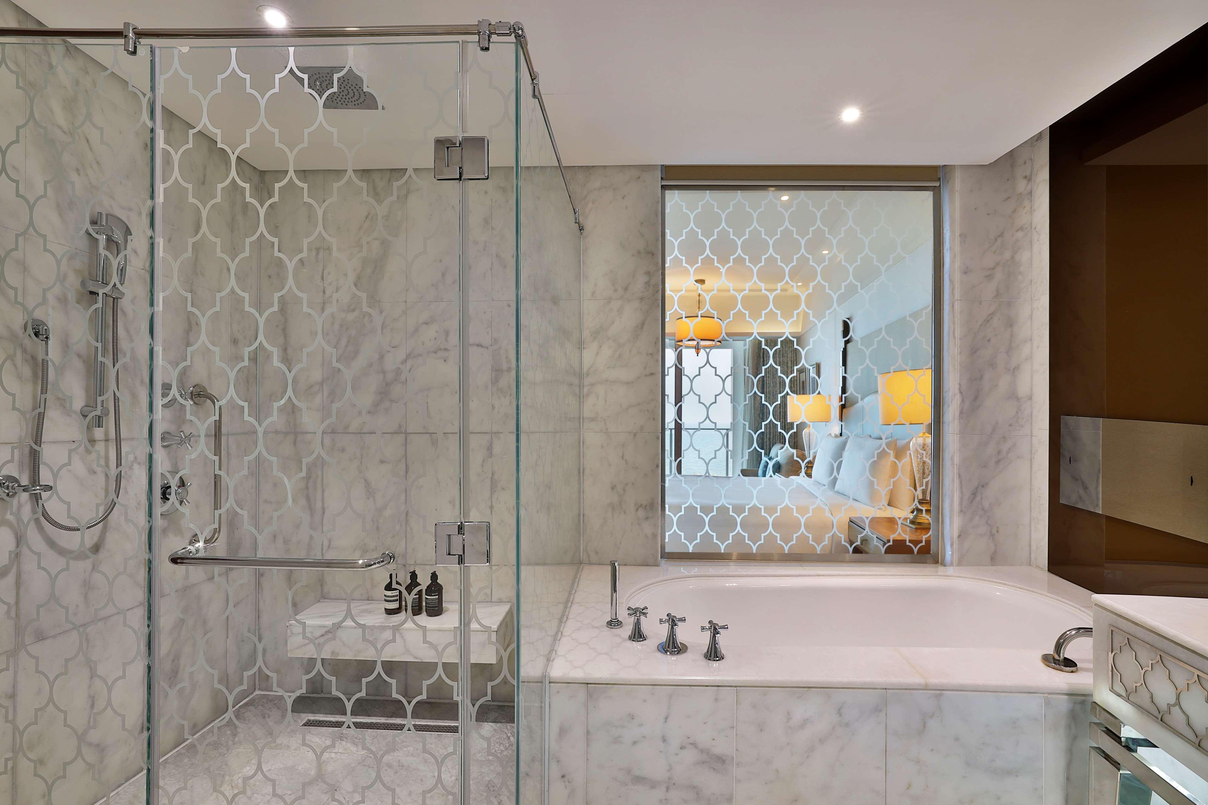 Double Deluxe City View