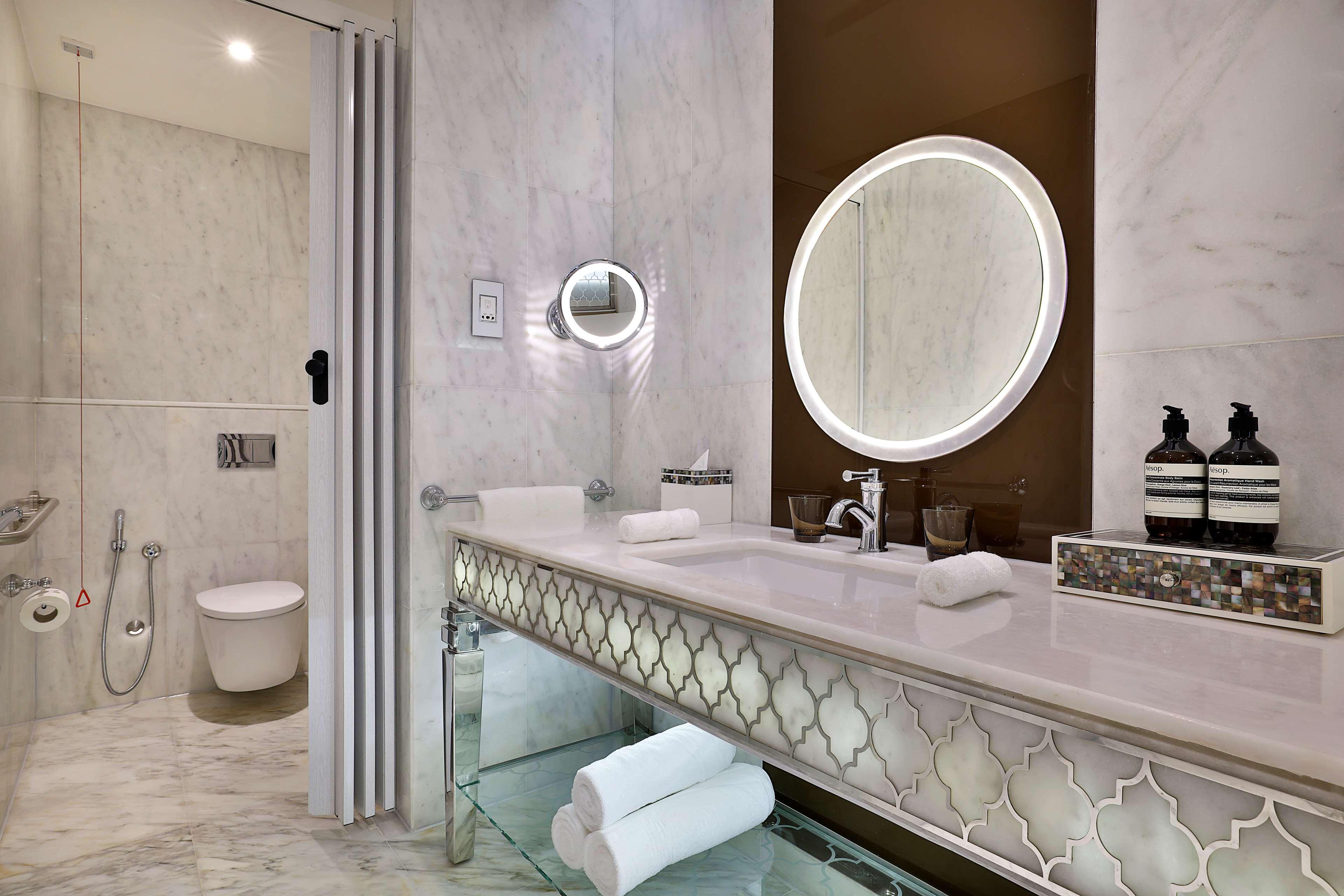 Double Superior King Bed