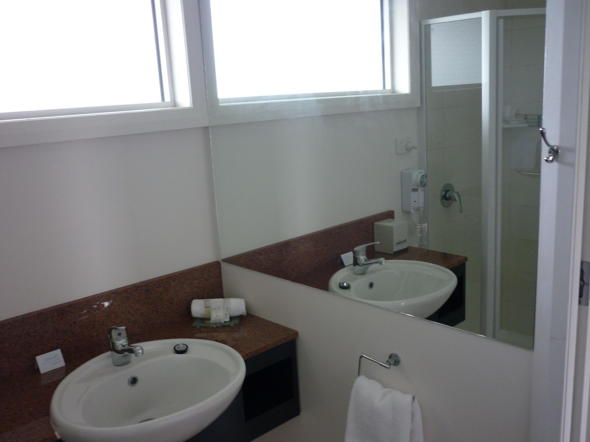 Double Ocean View King Bed