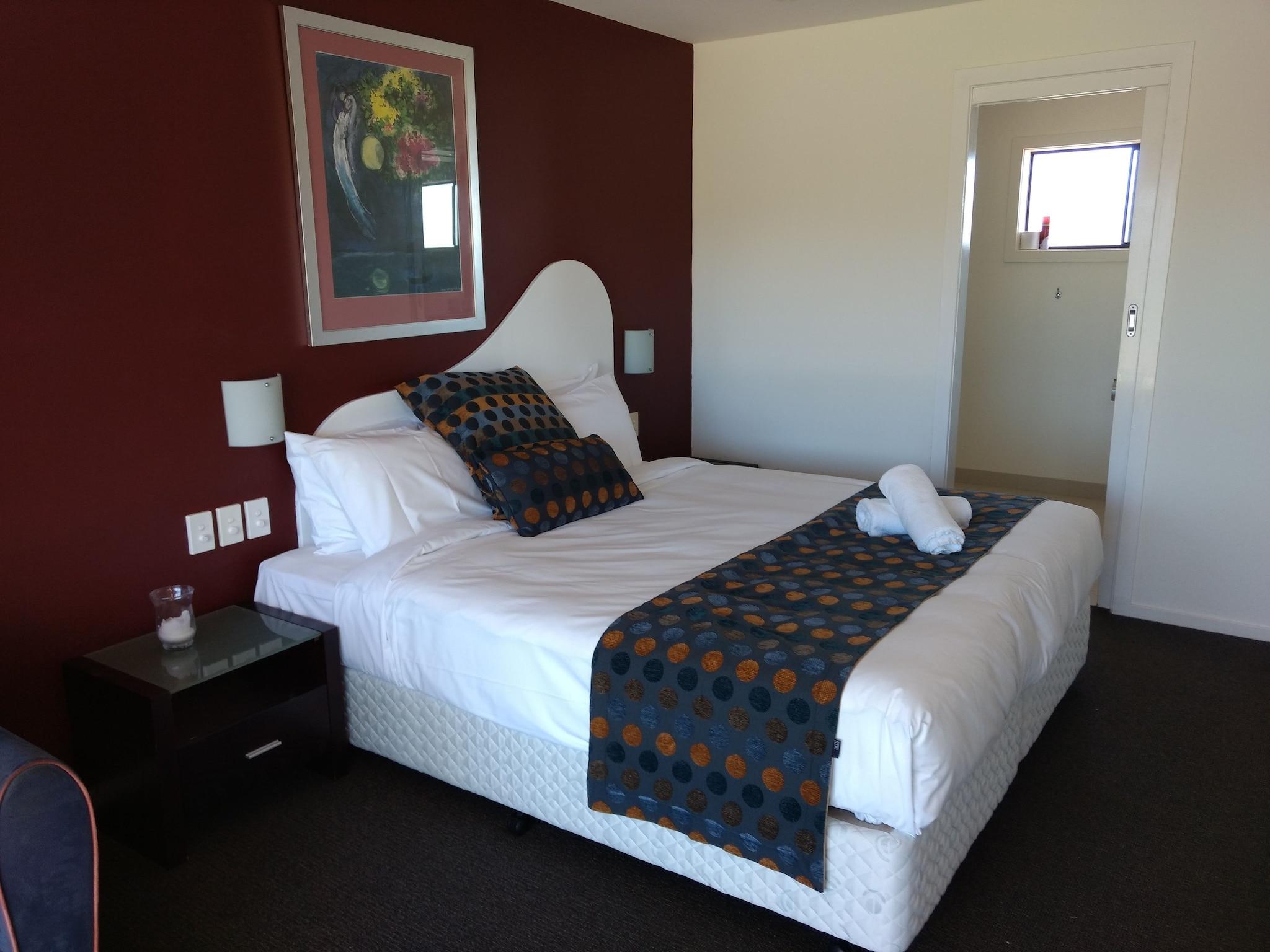 Double Ocean View King Bed