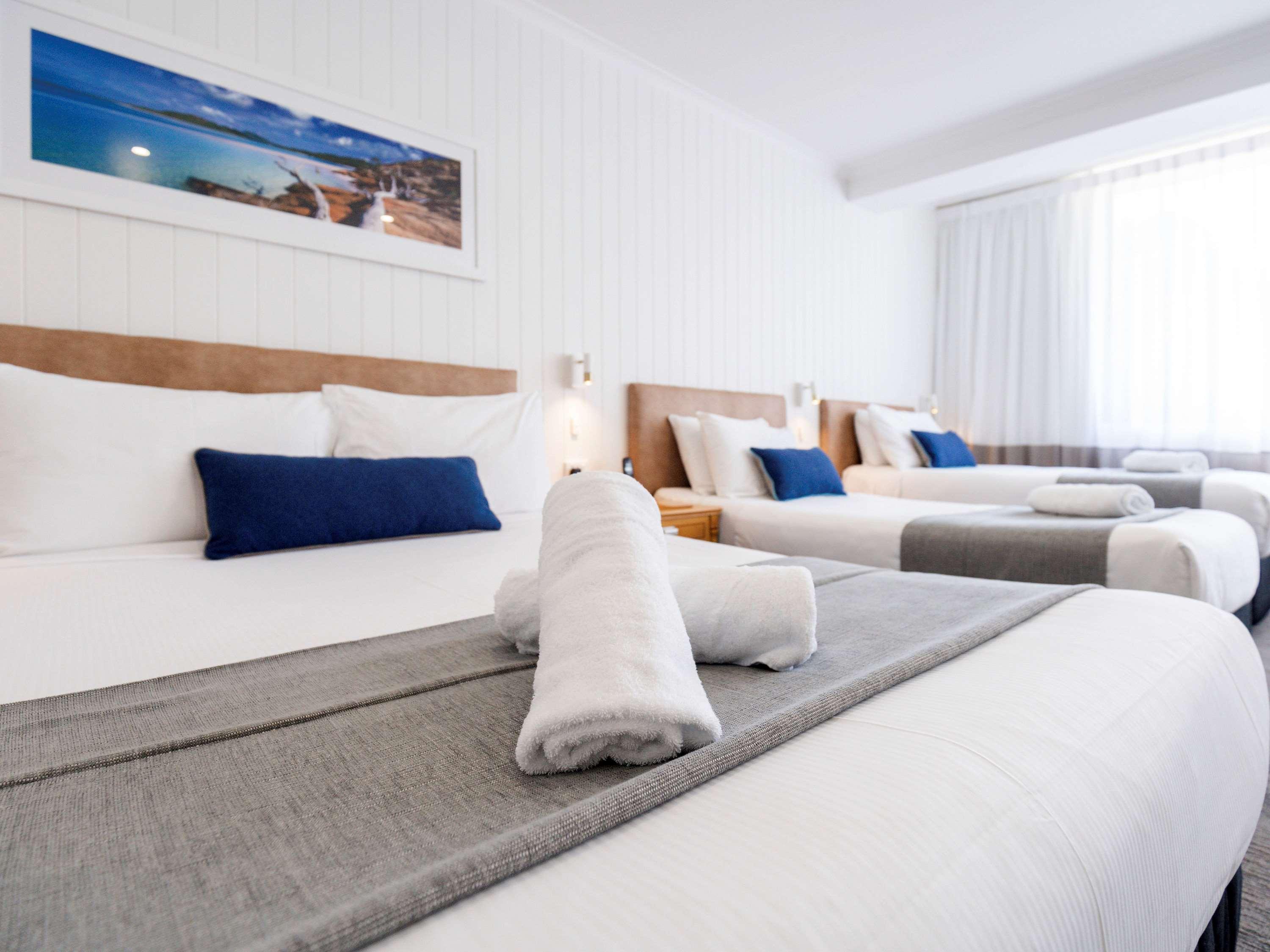 Double Queen Size Bed