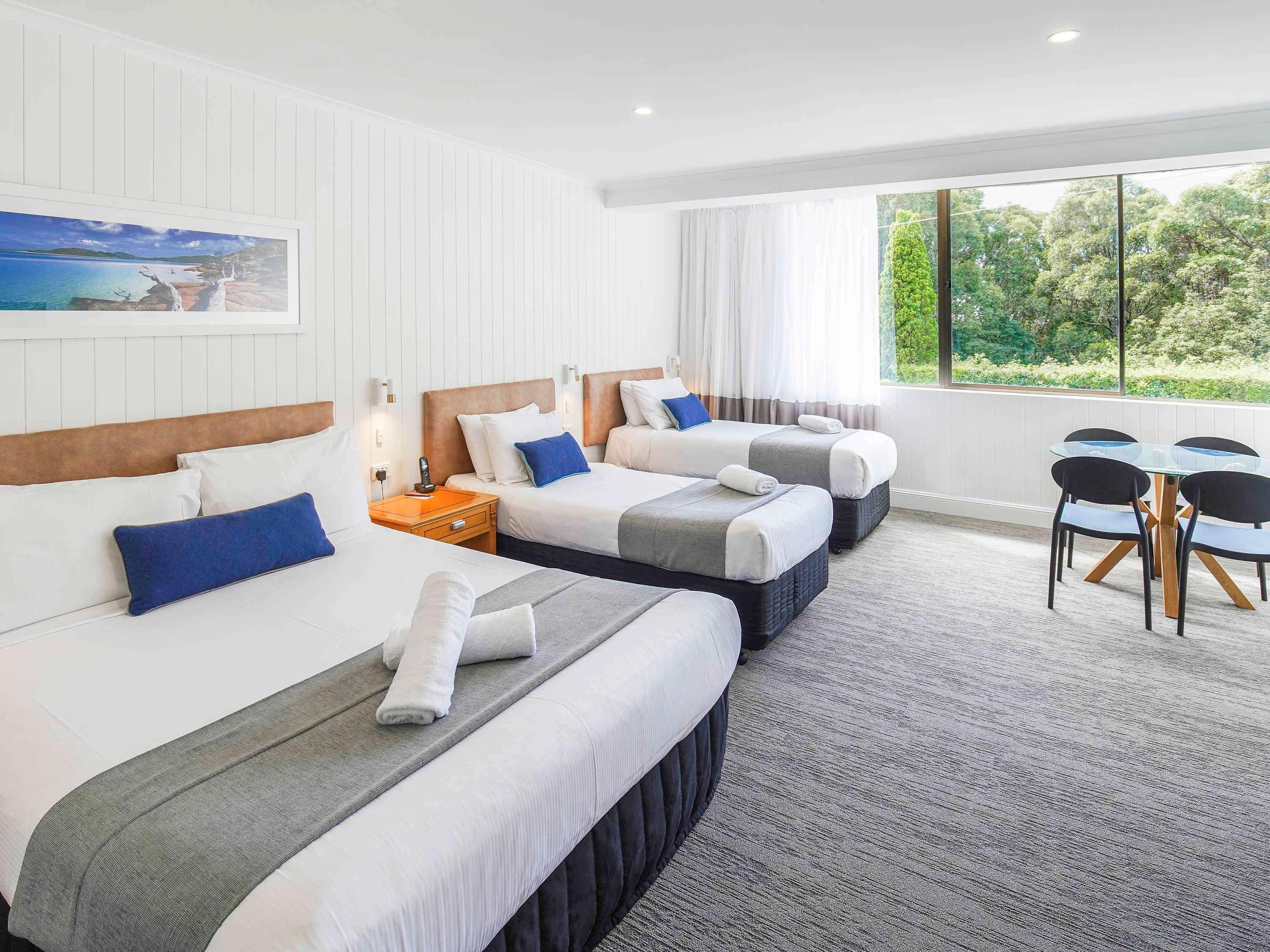 Double Queen Size Bed