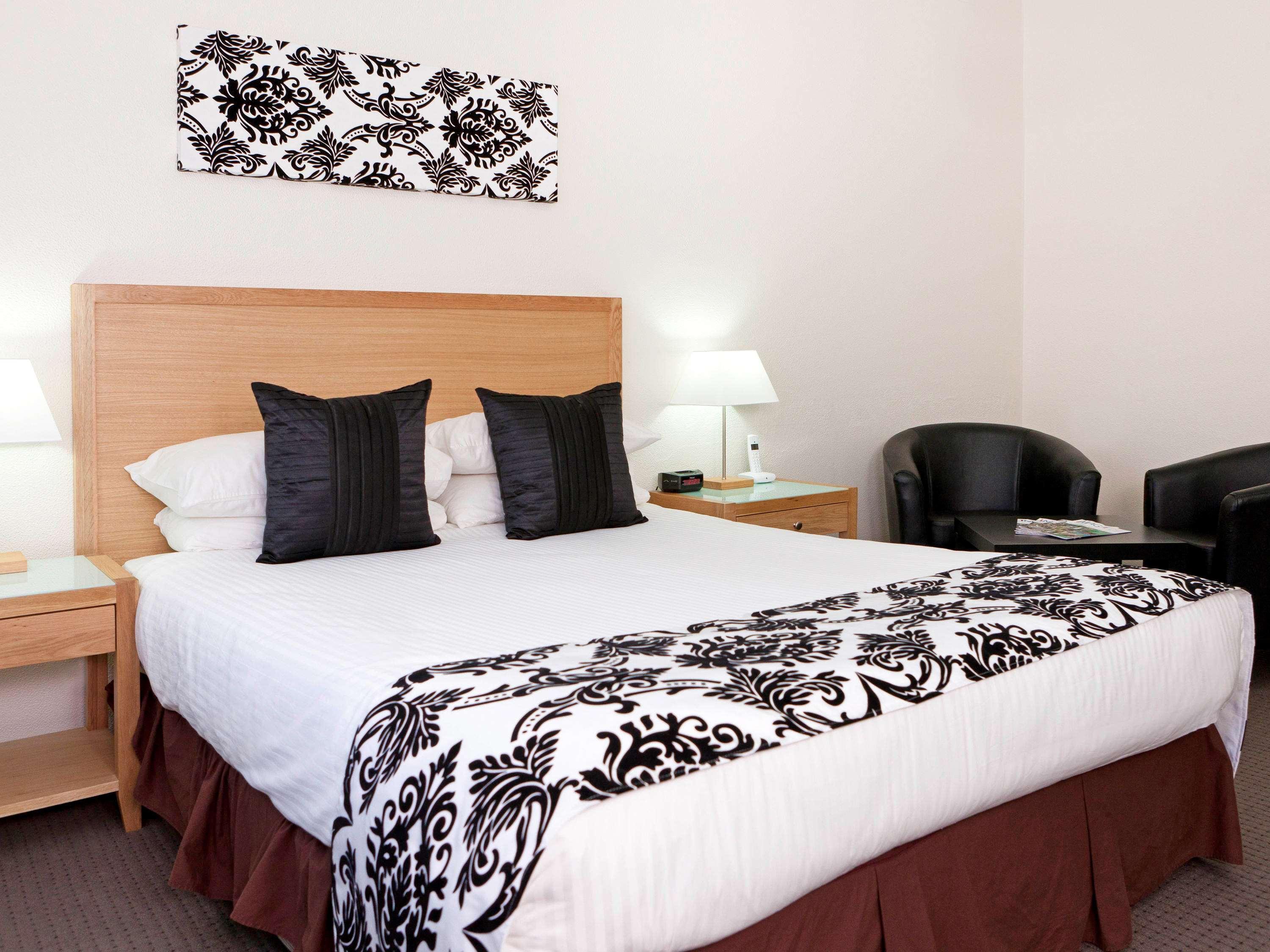 Double King Size Bed