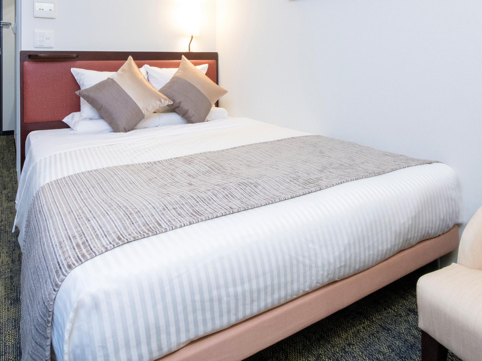 Double Deluxe Queen Bed