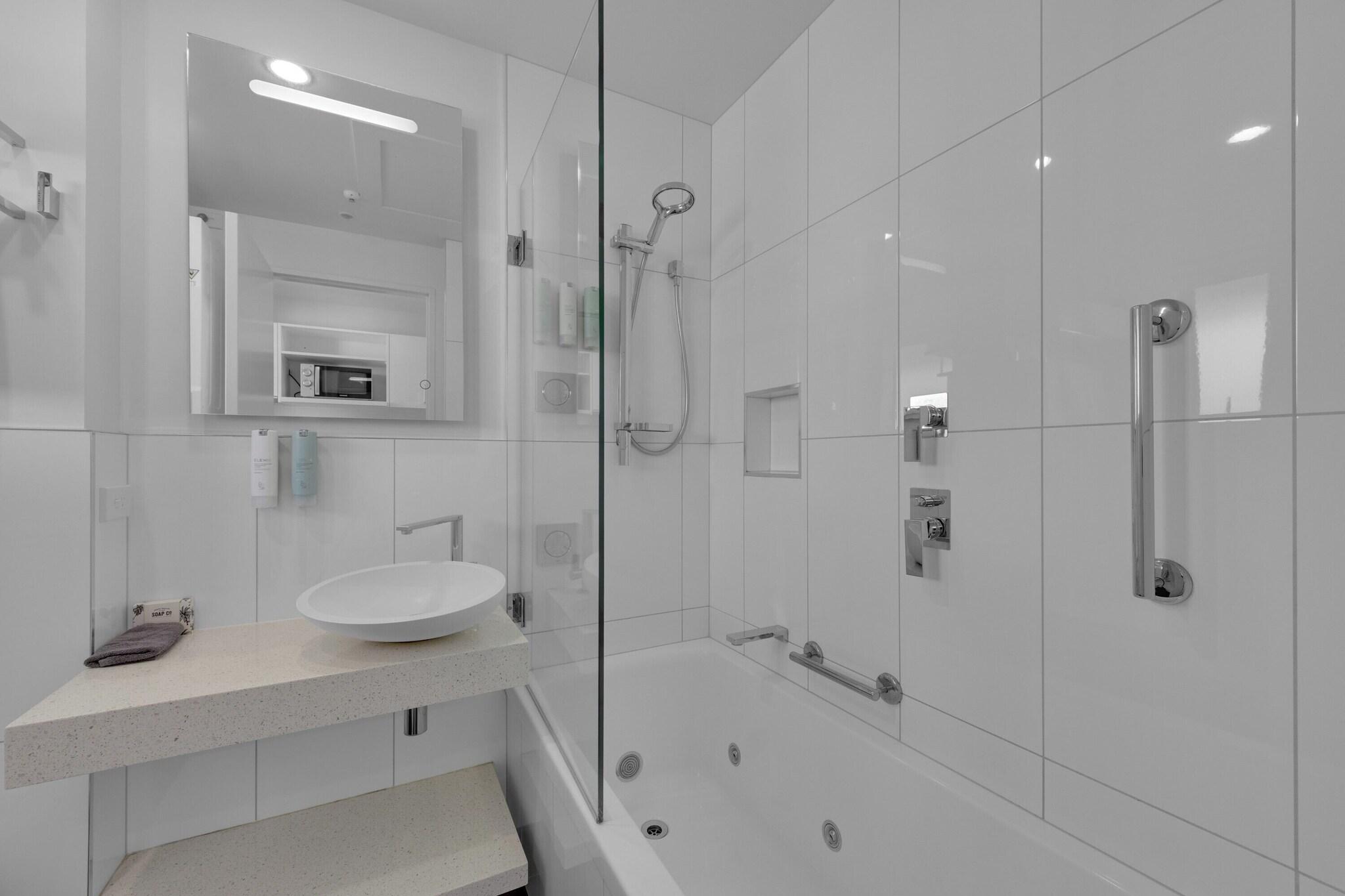 Studio King Size Bed