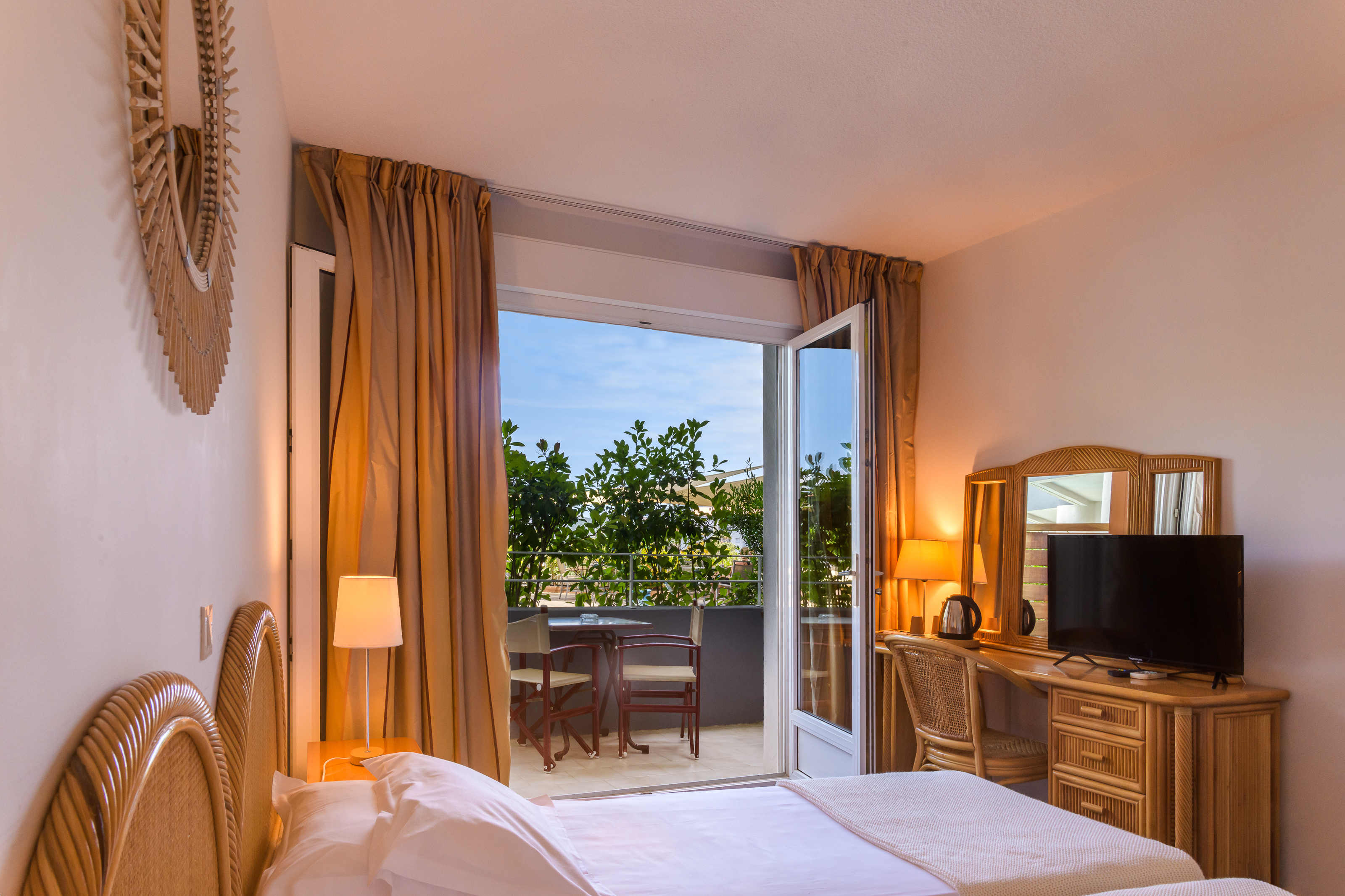 Double or Twin Pool View