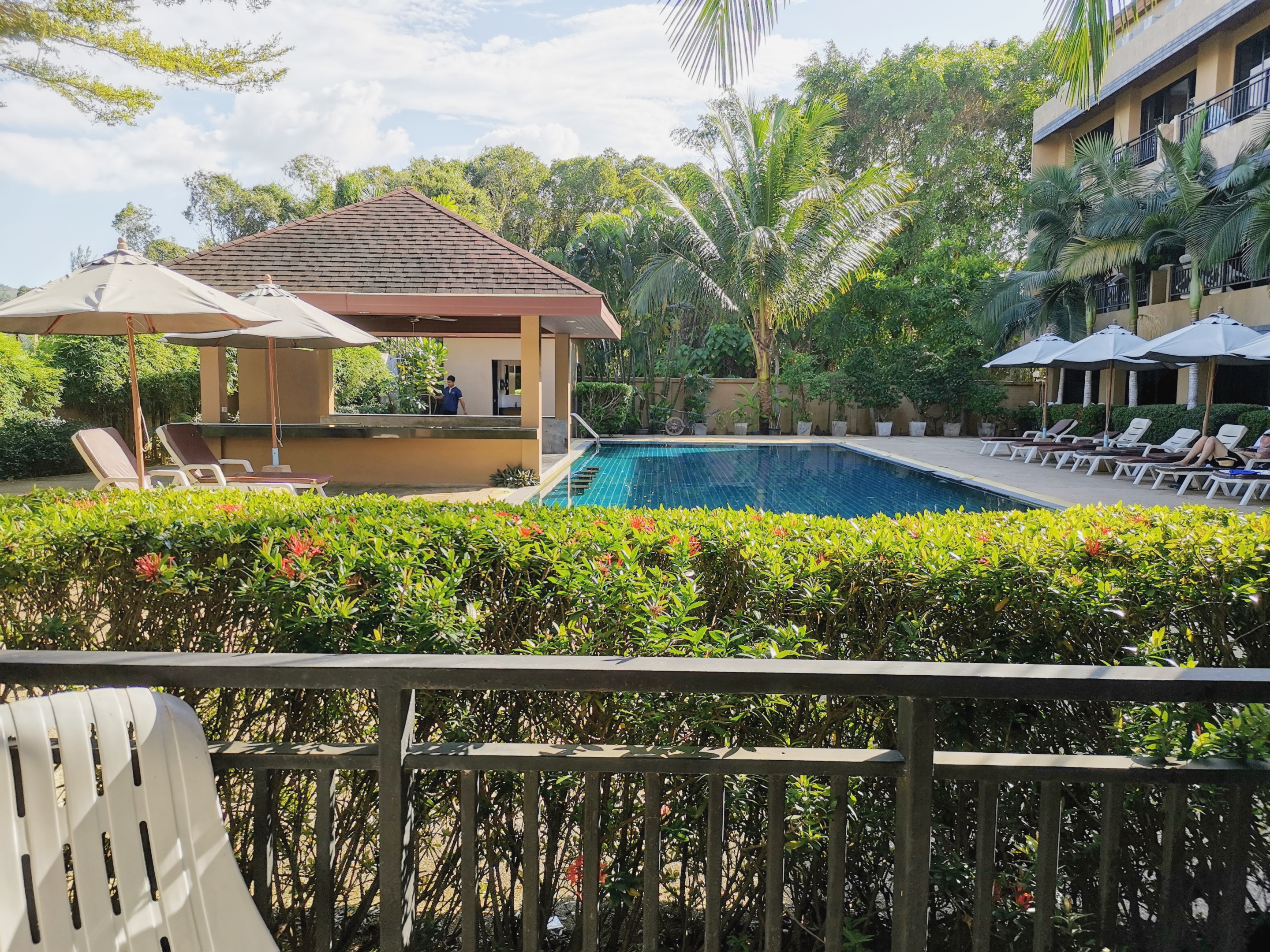 Twin Deluxe Pool View