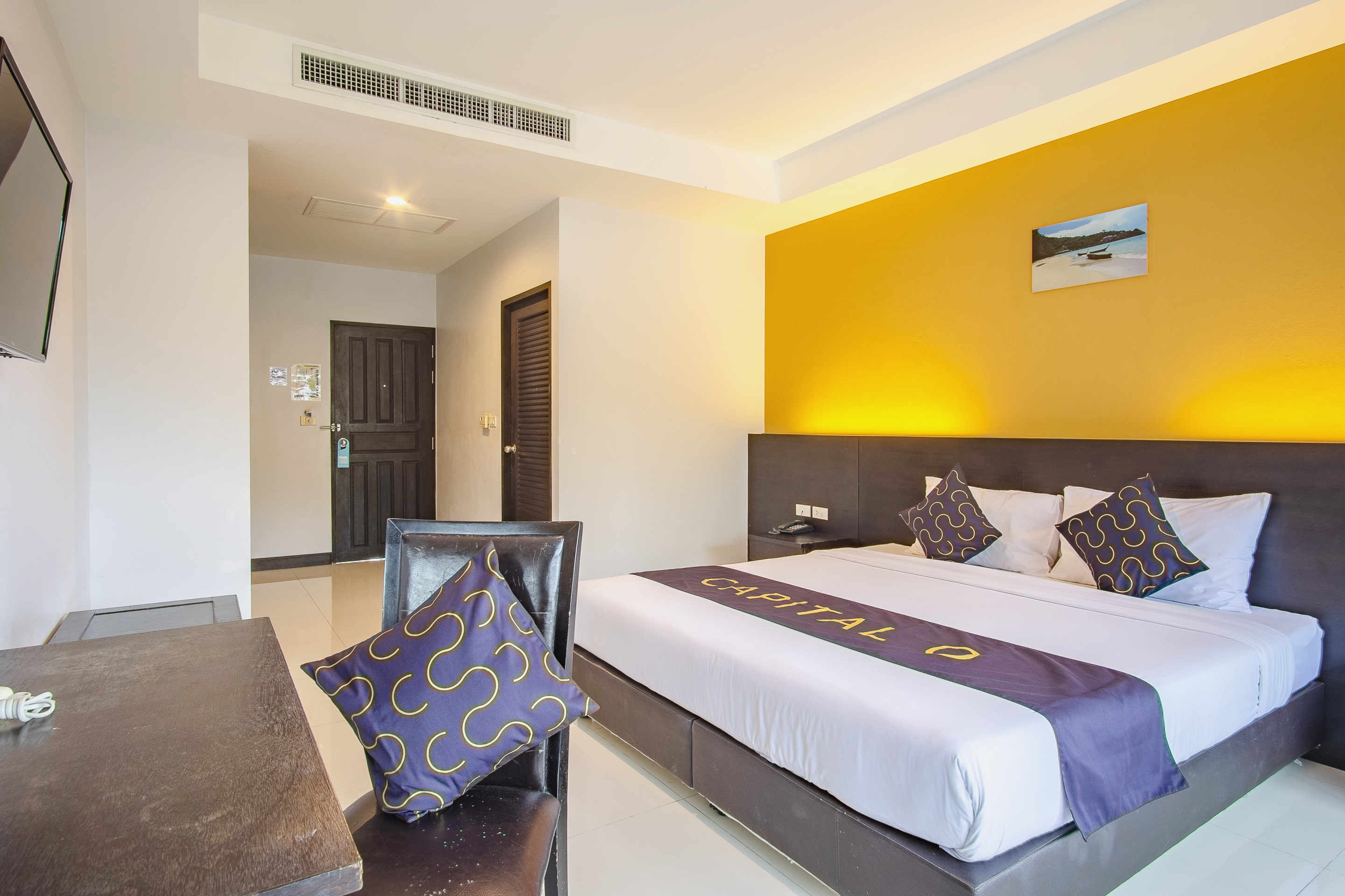 Double or Twin Deluxe Pool View