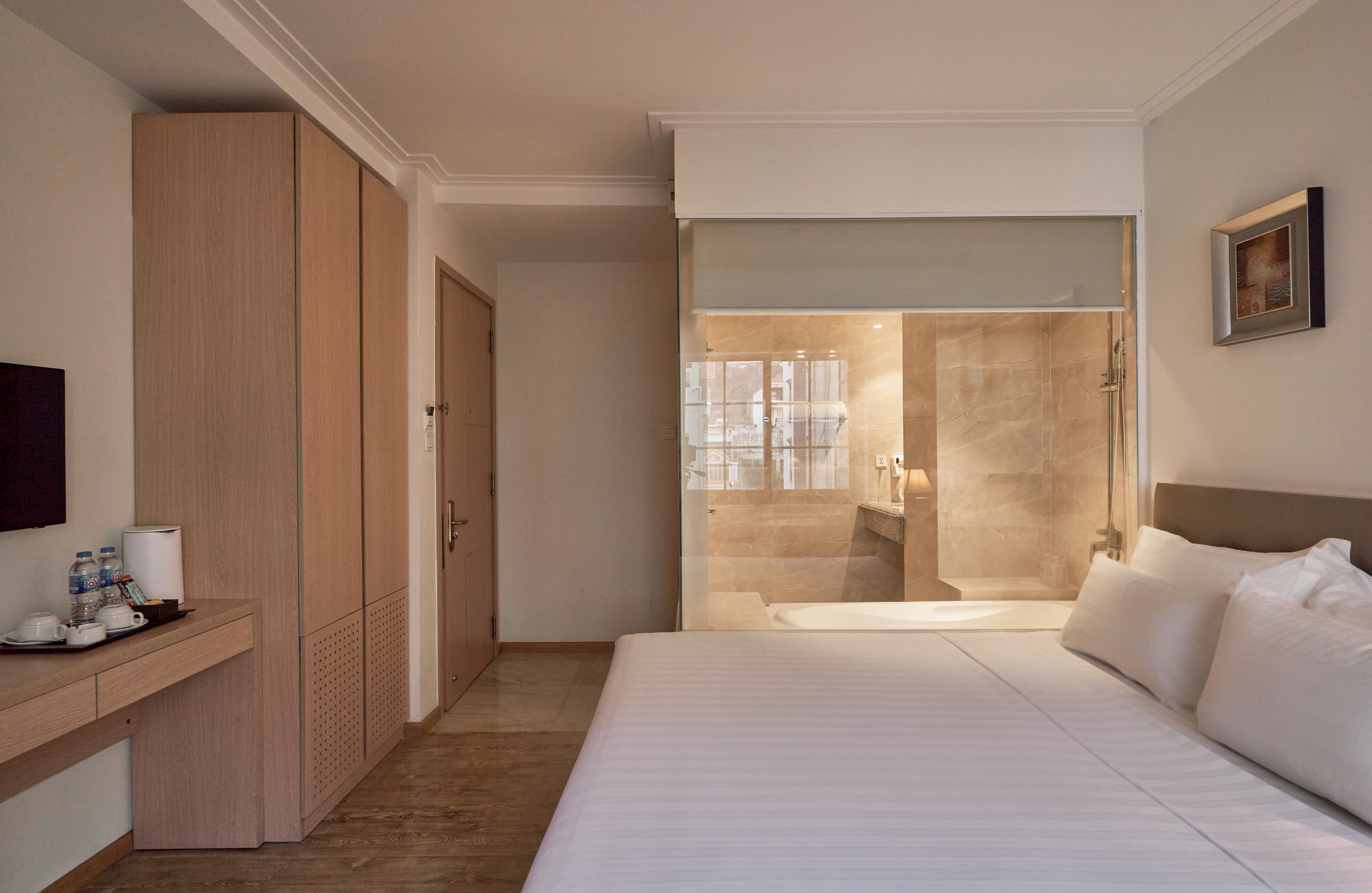 Room Luxury City View