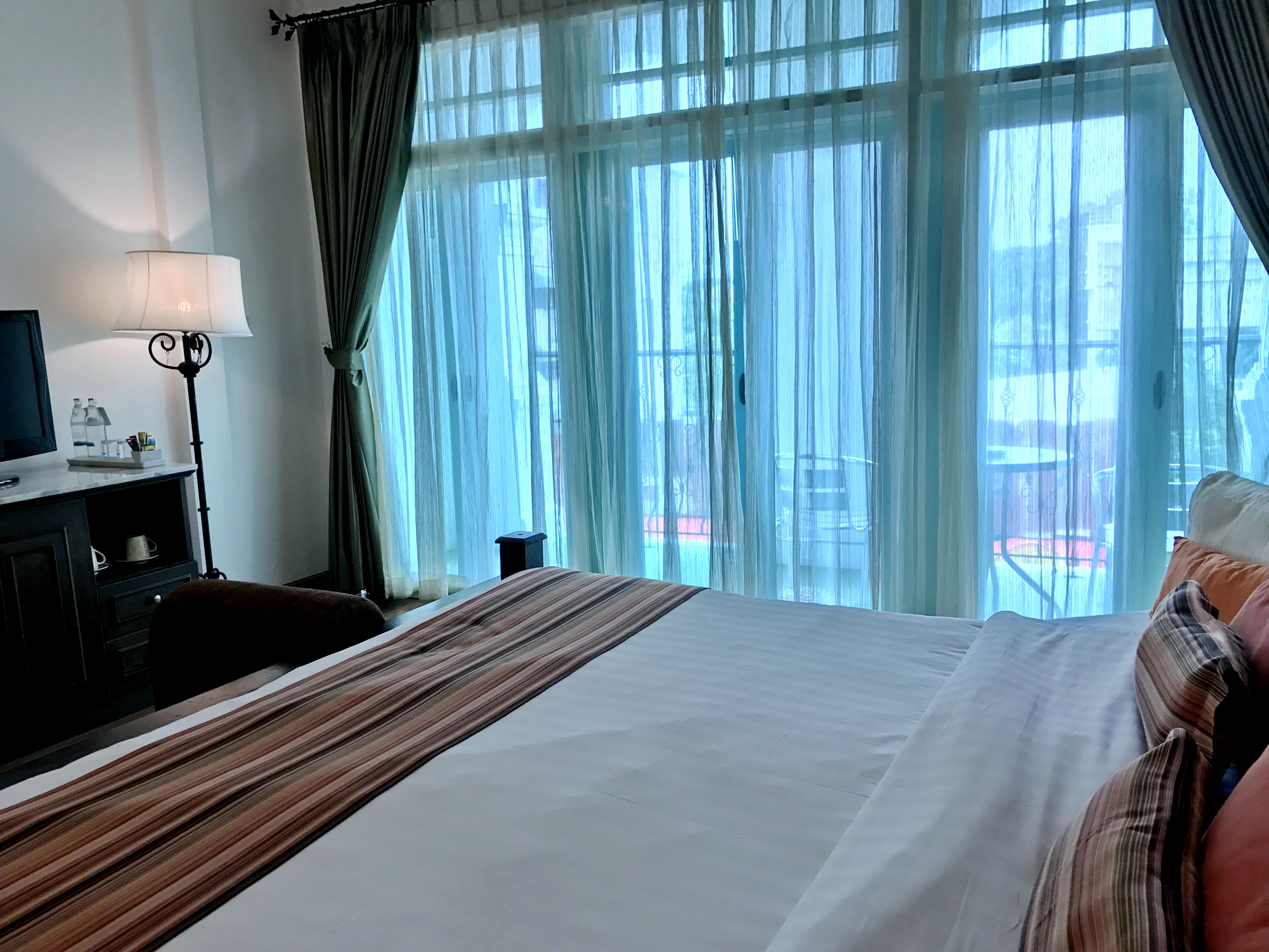 Double or Twin Deluxe