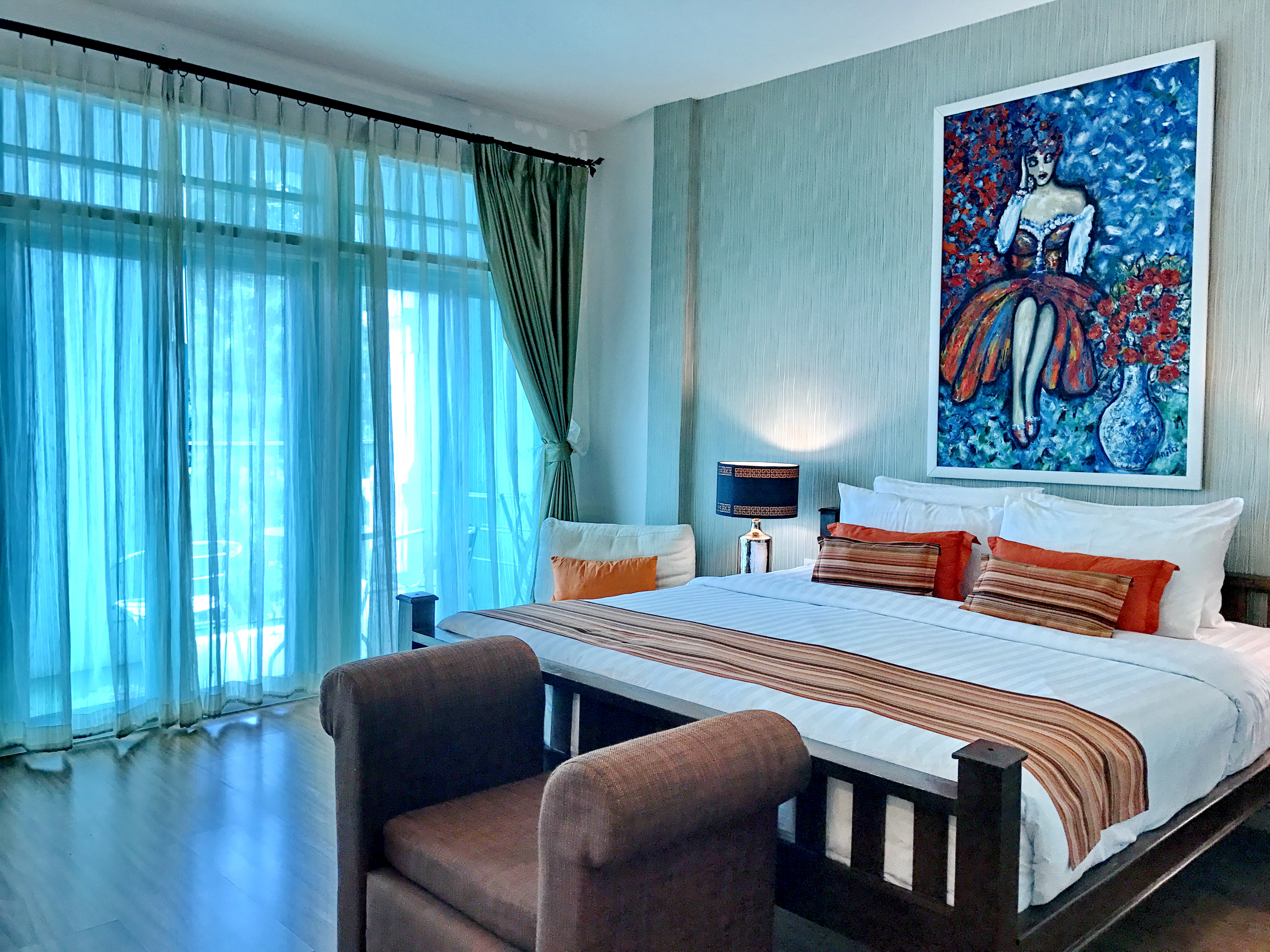 Double or Twin Deluxe