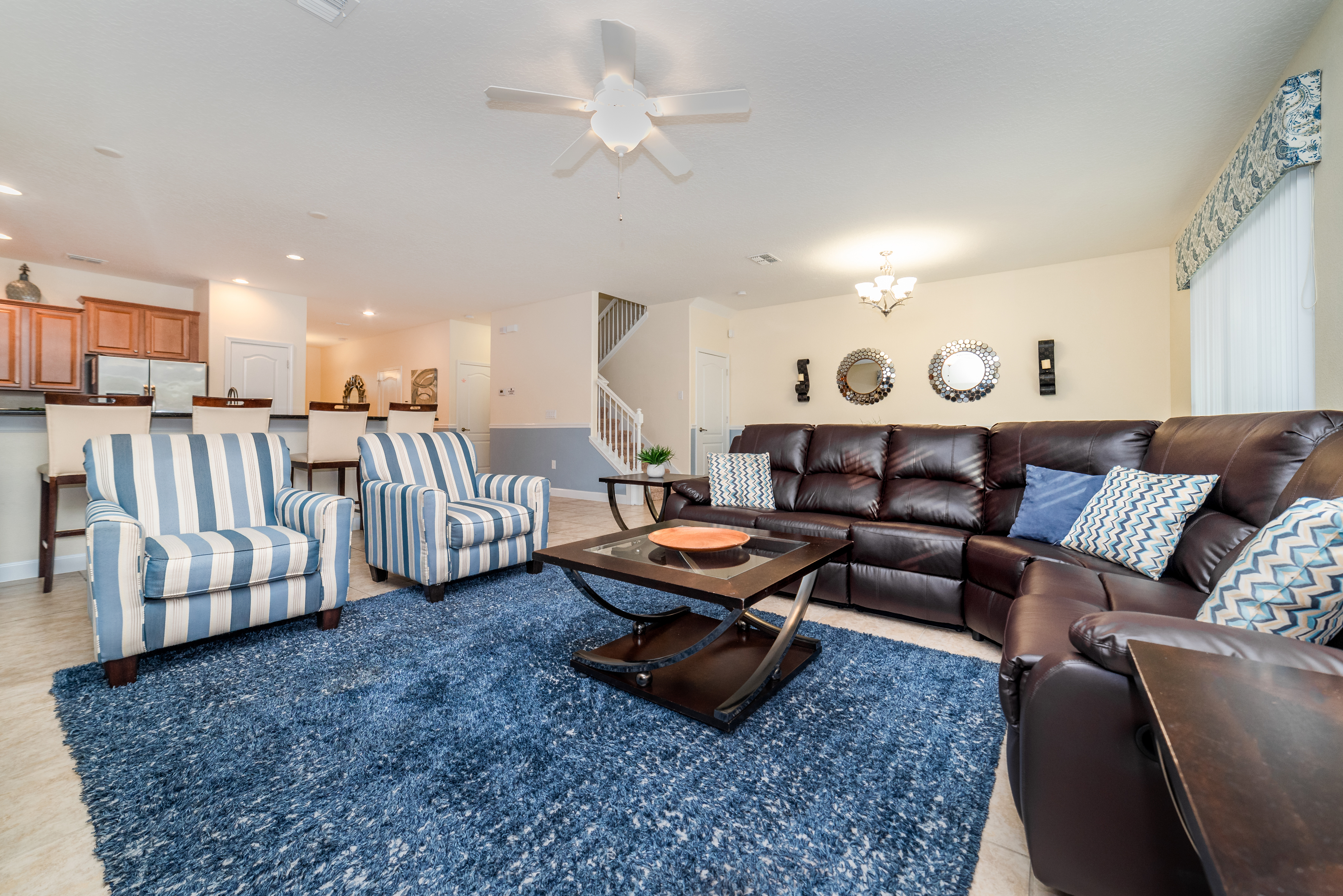 Home Eight Bedrooms with Private Pool