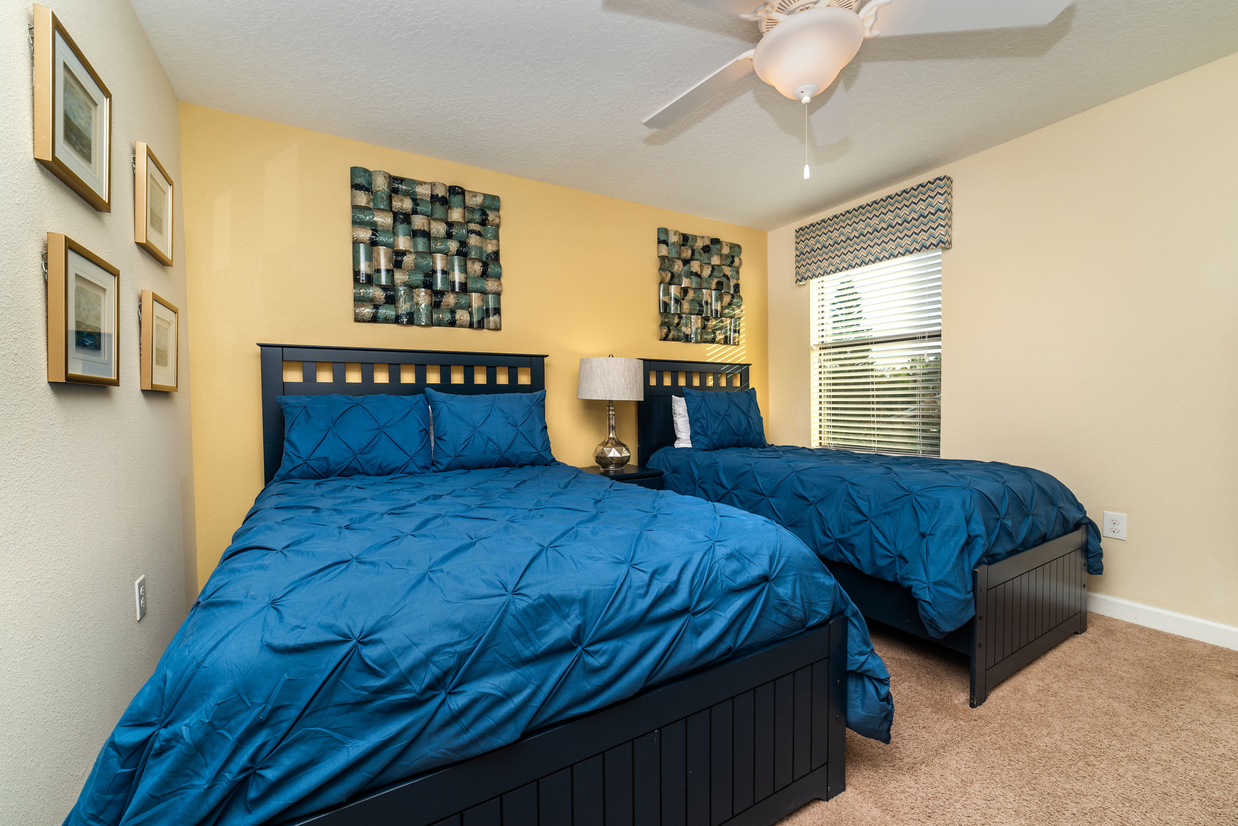 Home Nine Bedrooms with More Than Three Bathrooms