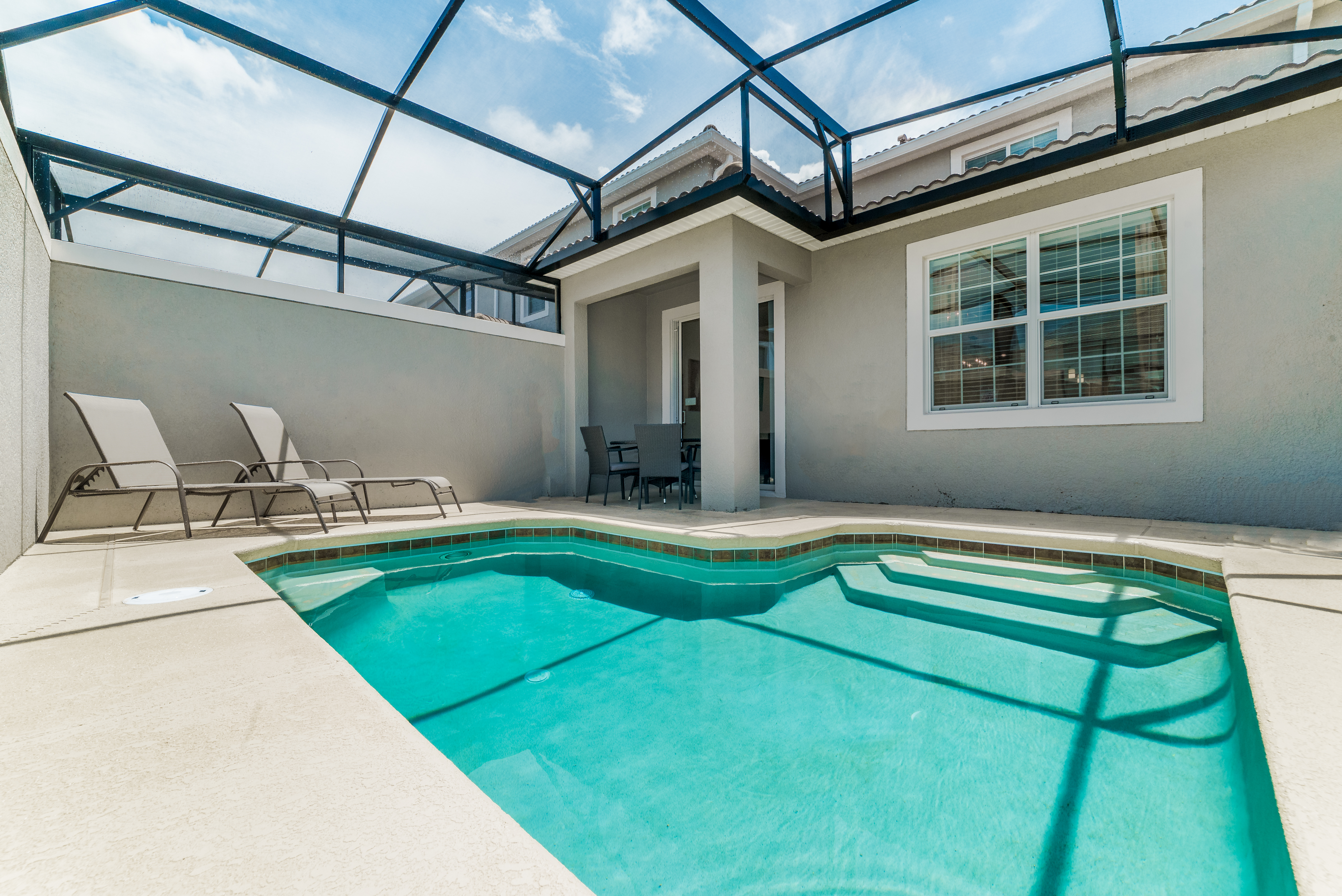 Townhome Five Bedrooms