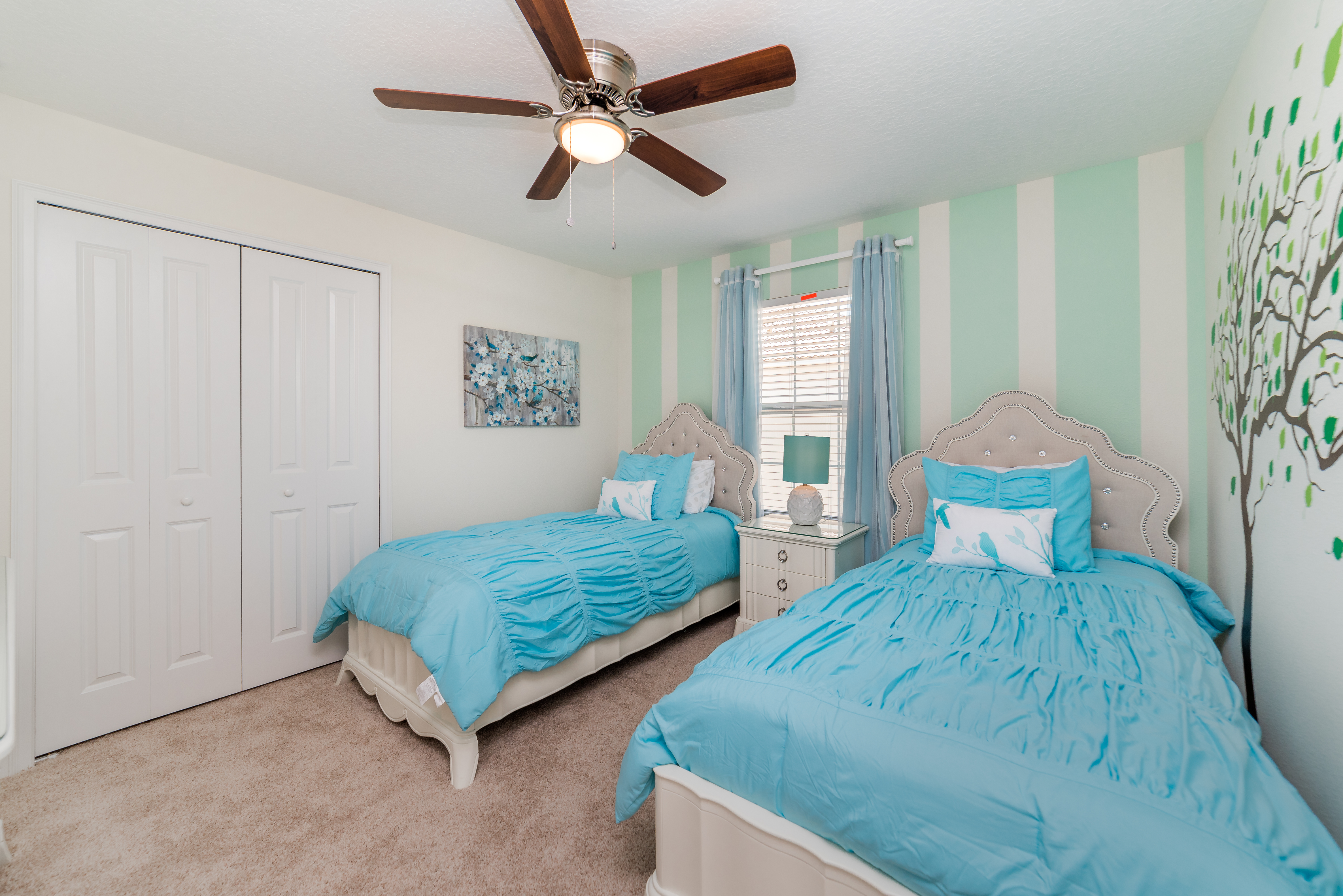 Townhome Five Bedrooms