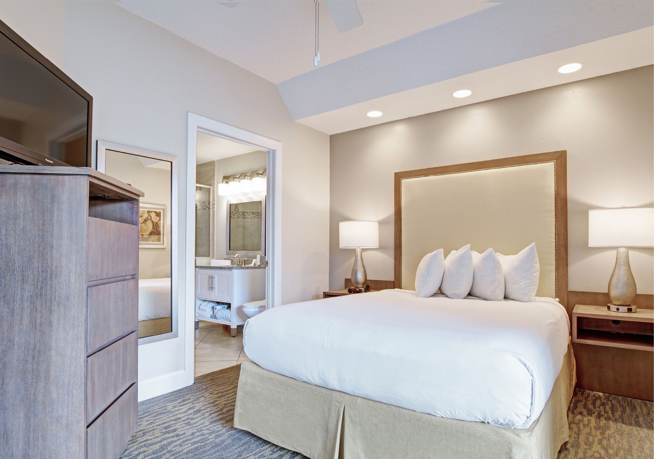 Apartment One Bedroom One Bathroom